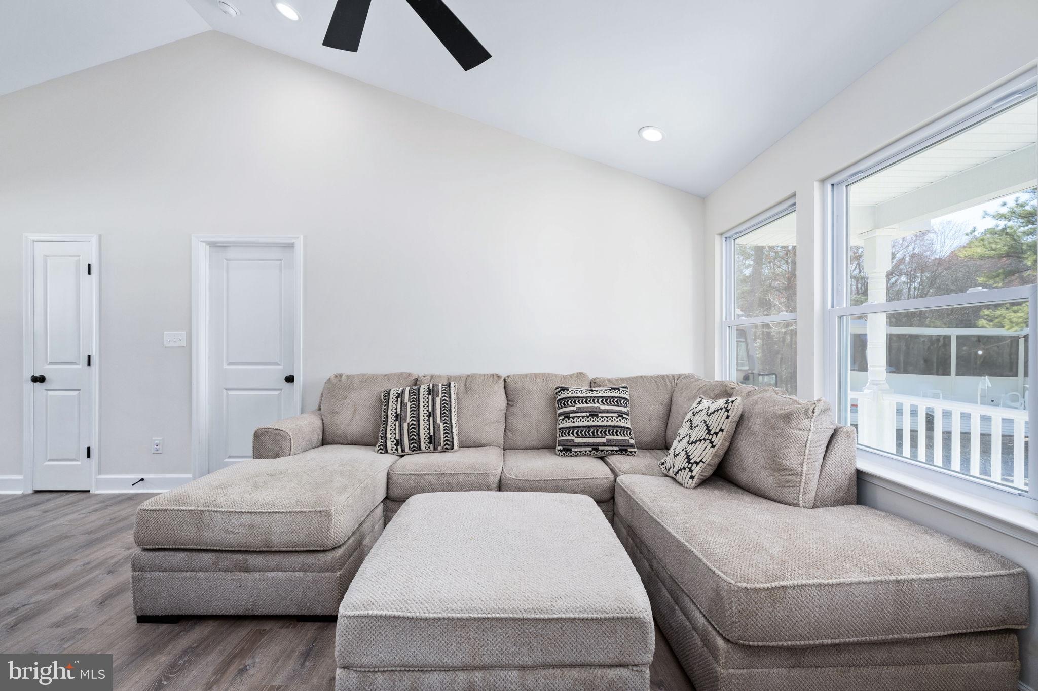 PLACID BAY ESTATES - Residential