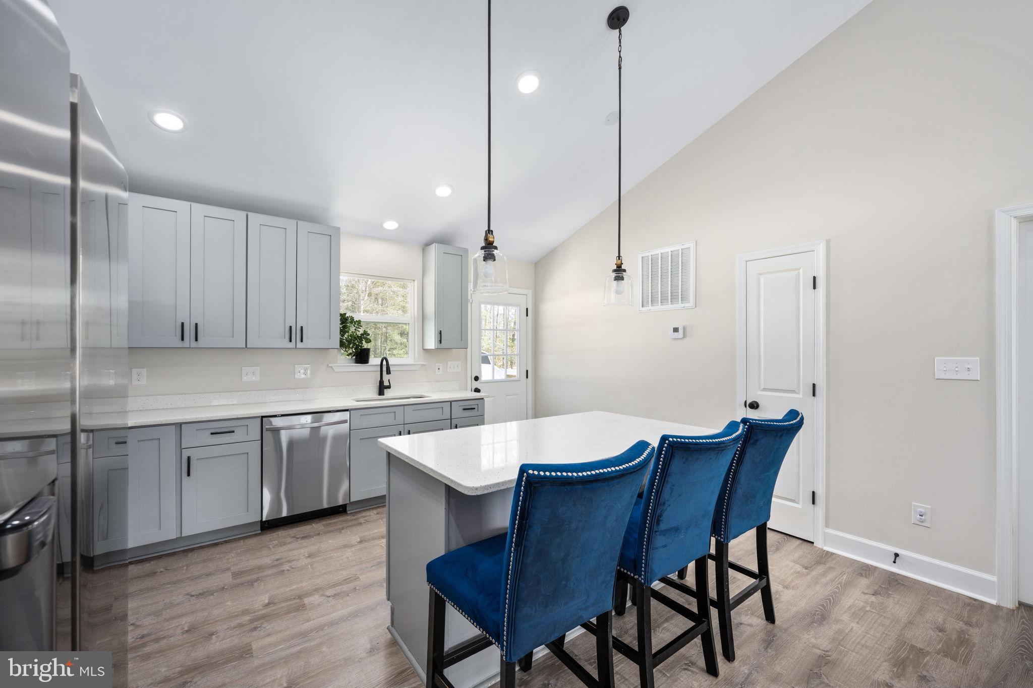 PLACID BAY ESTATES - Residential