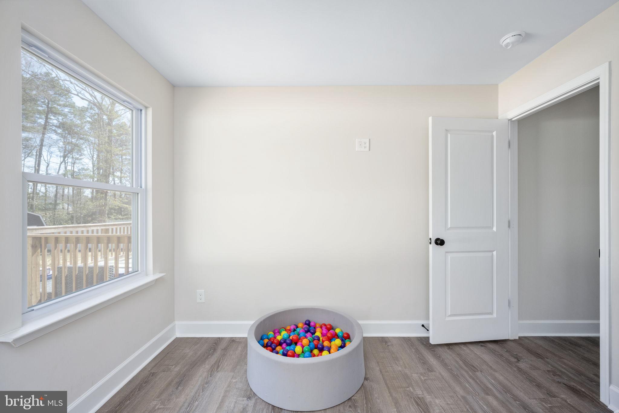 PLACID BAY ESTATES - Residential