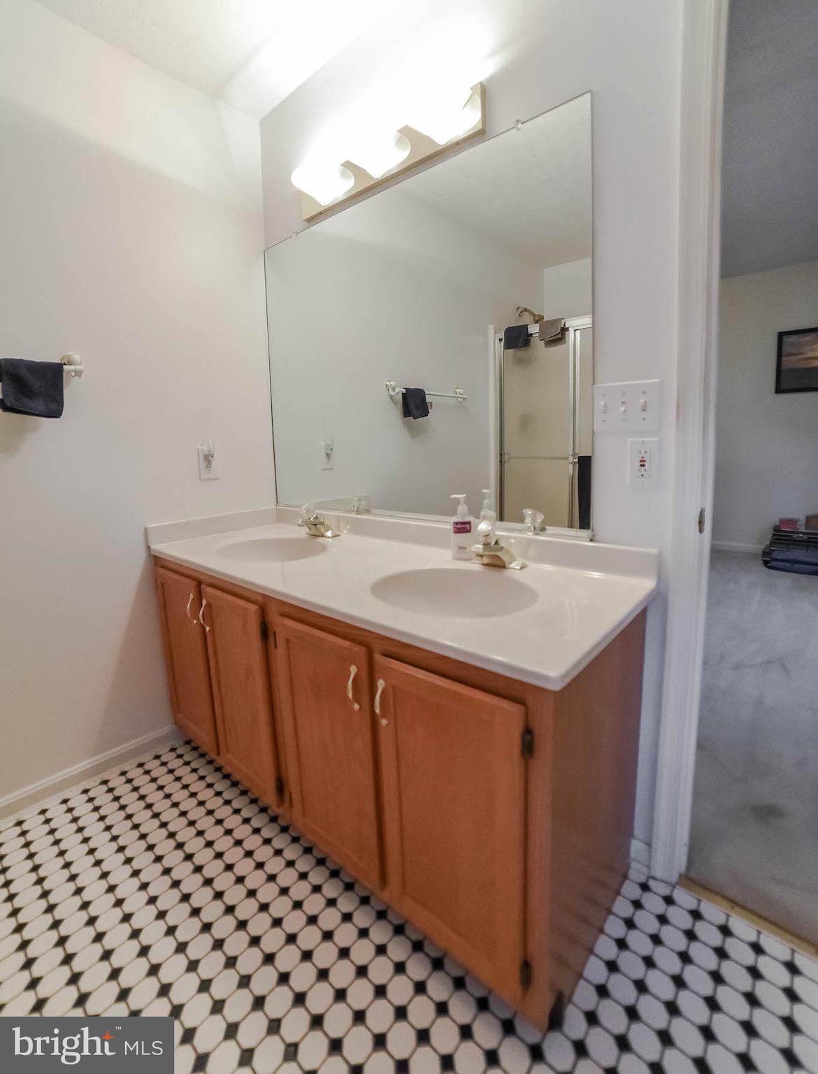 GREENBRIER - Residential