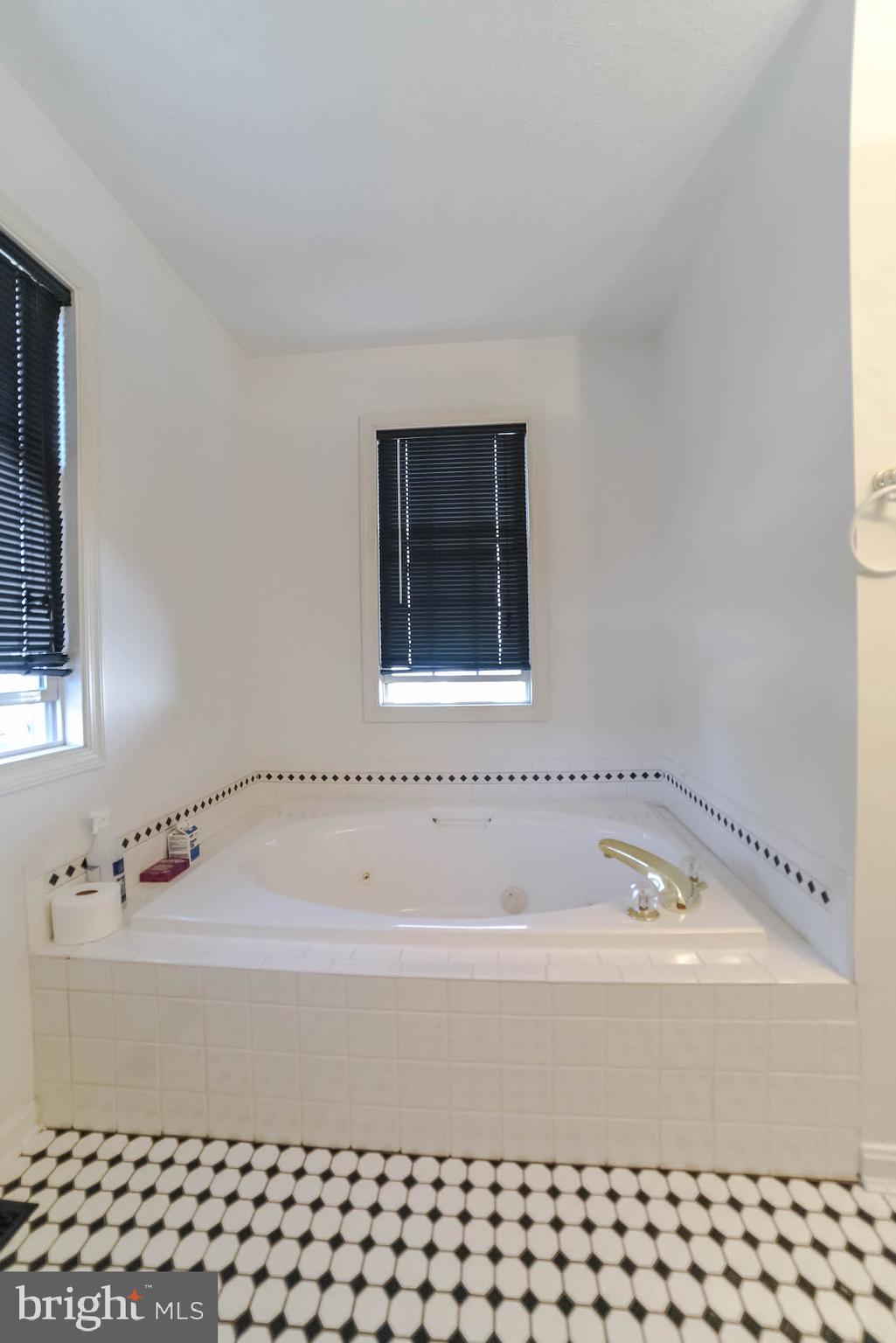 GREENBRIER - Residential