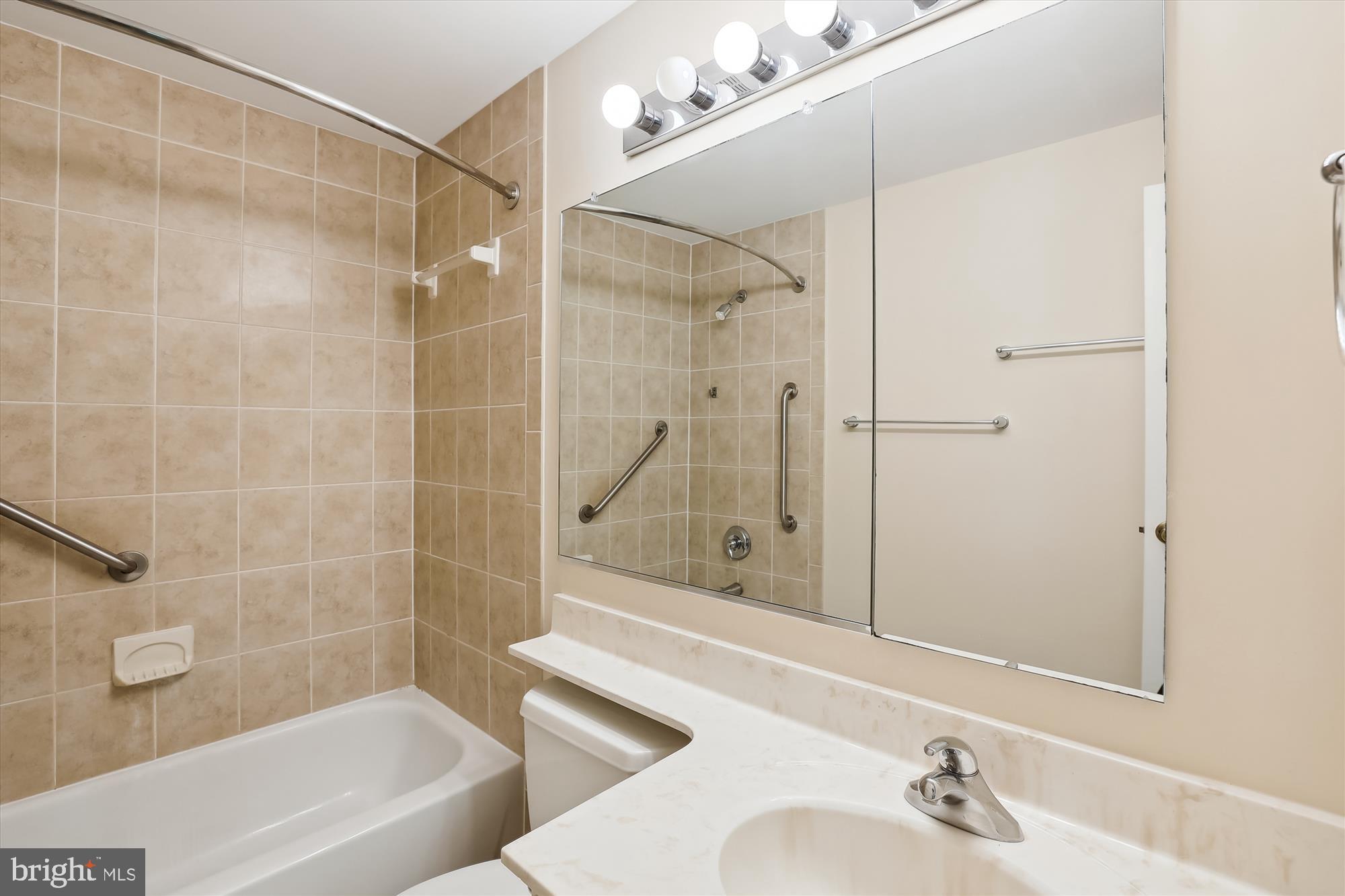 QUAIL VALLEY - Residential