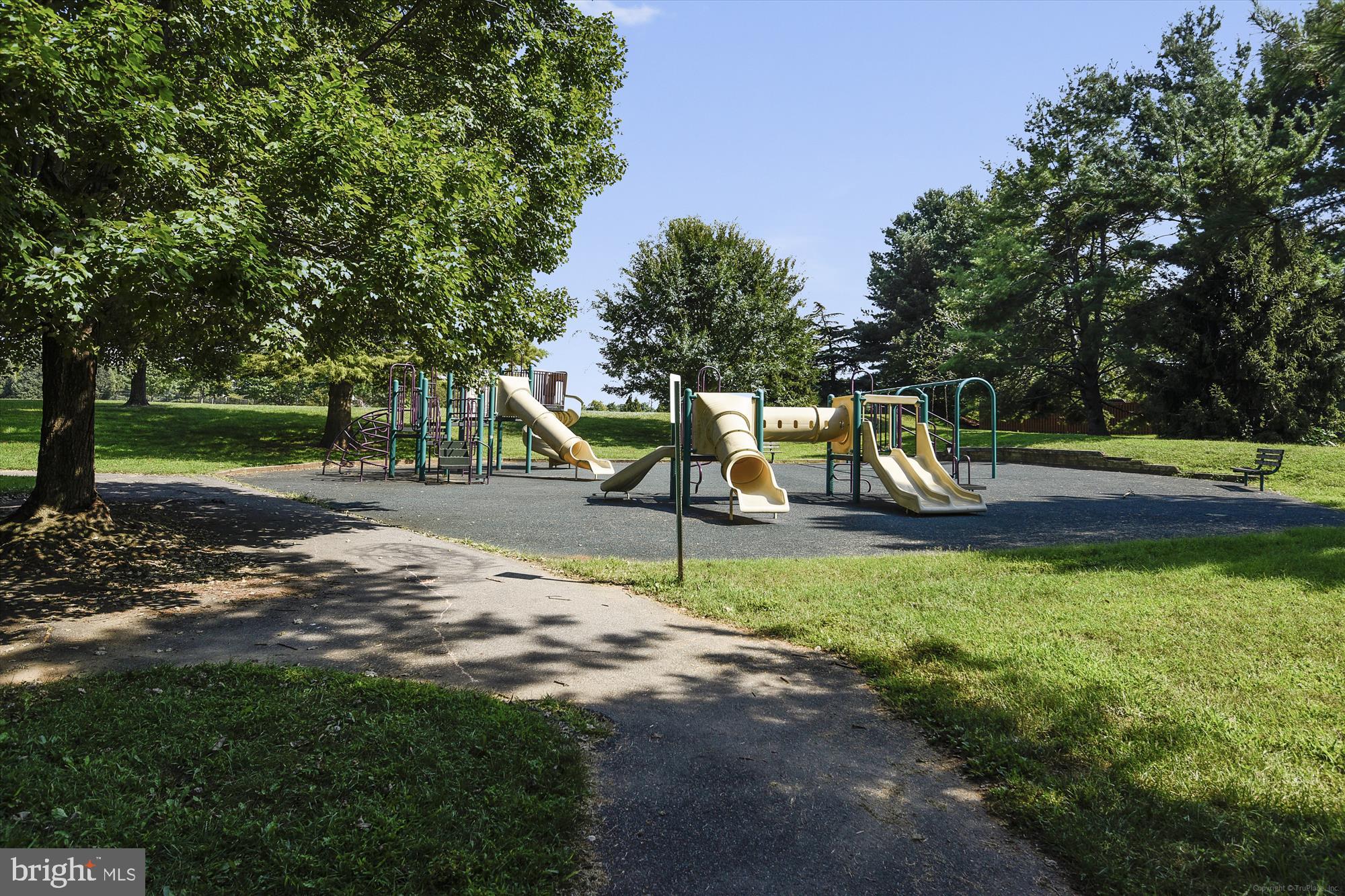 QUAIL VALLEY - Residential