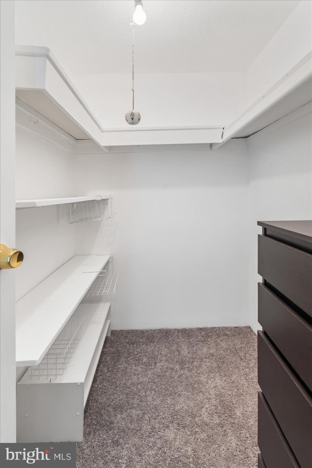 WOODFALL - Residential