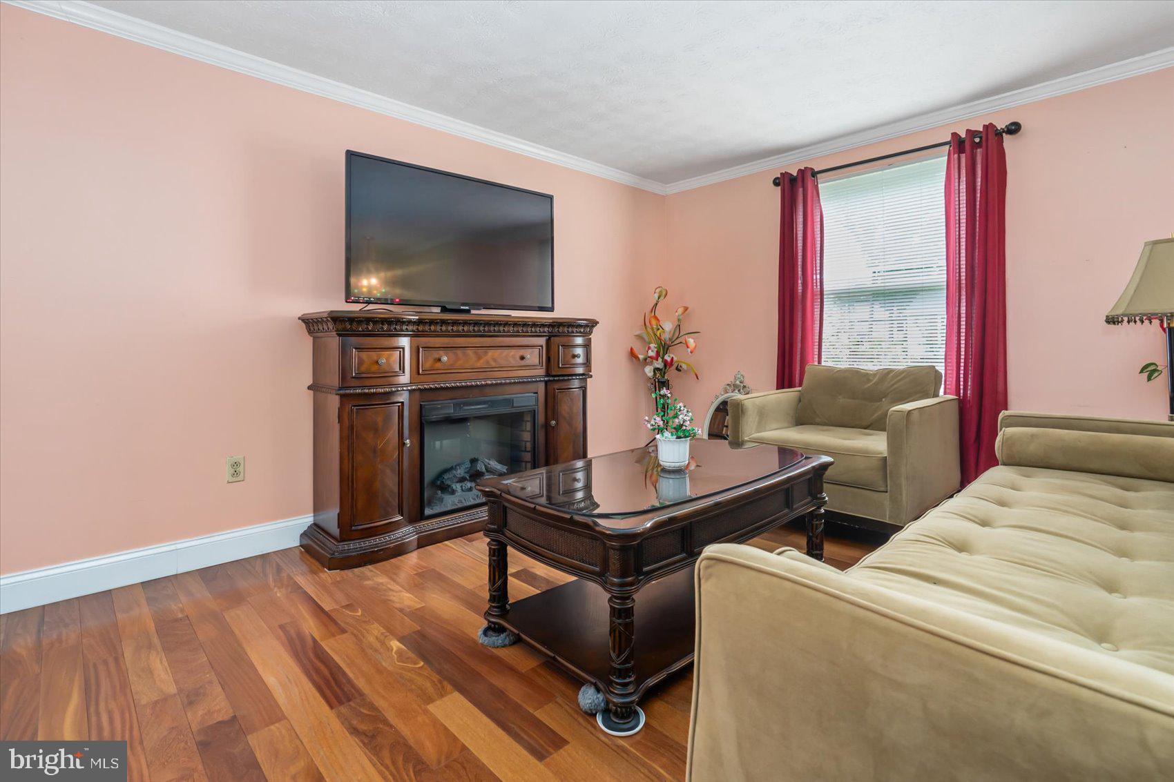 WOODFALL - Residential