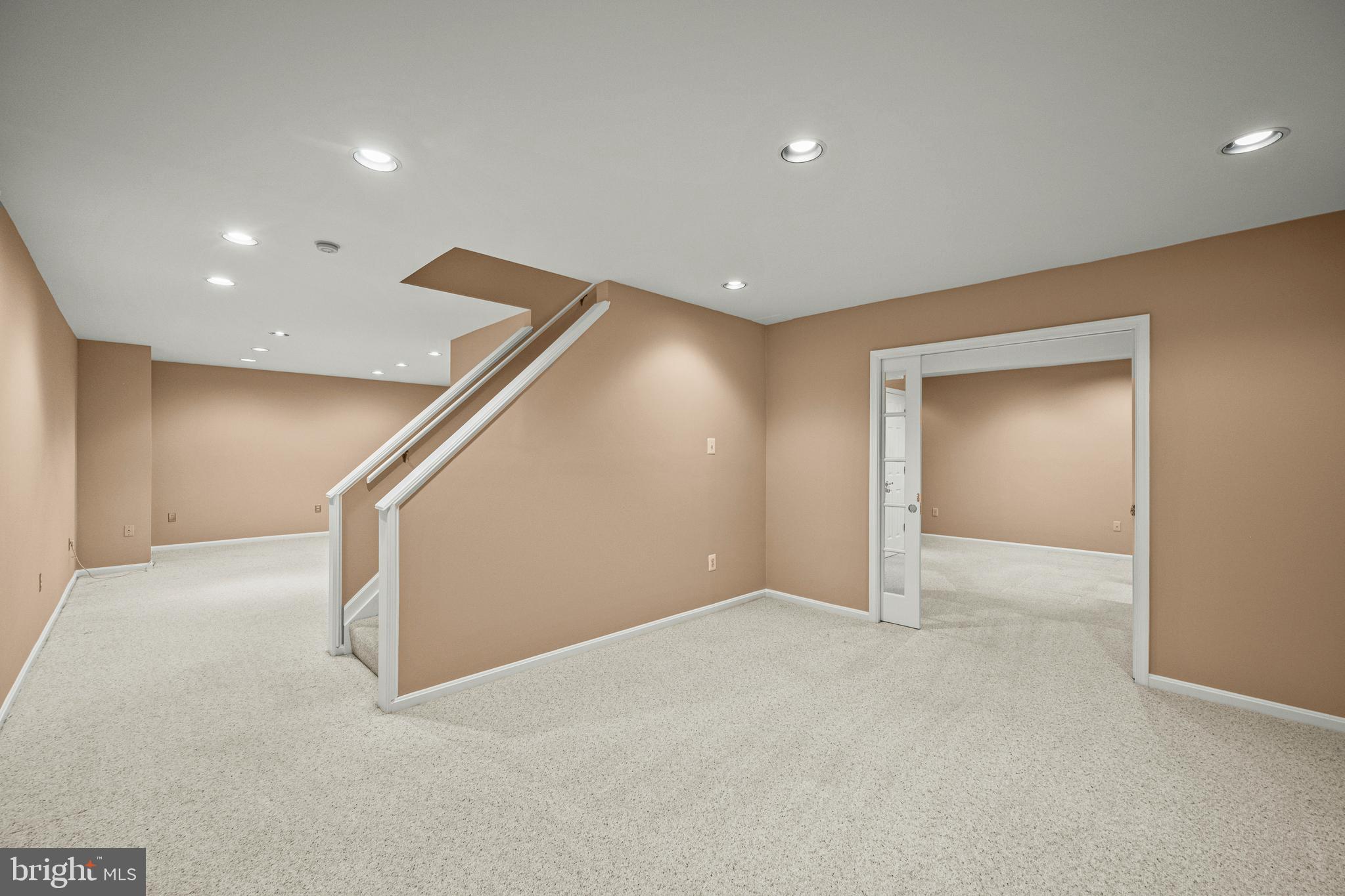 TURF VALLEY - Residential