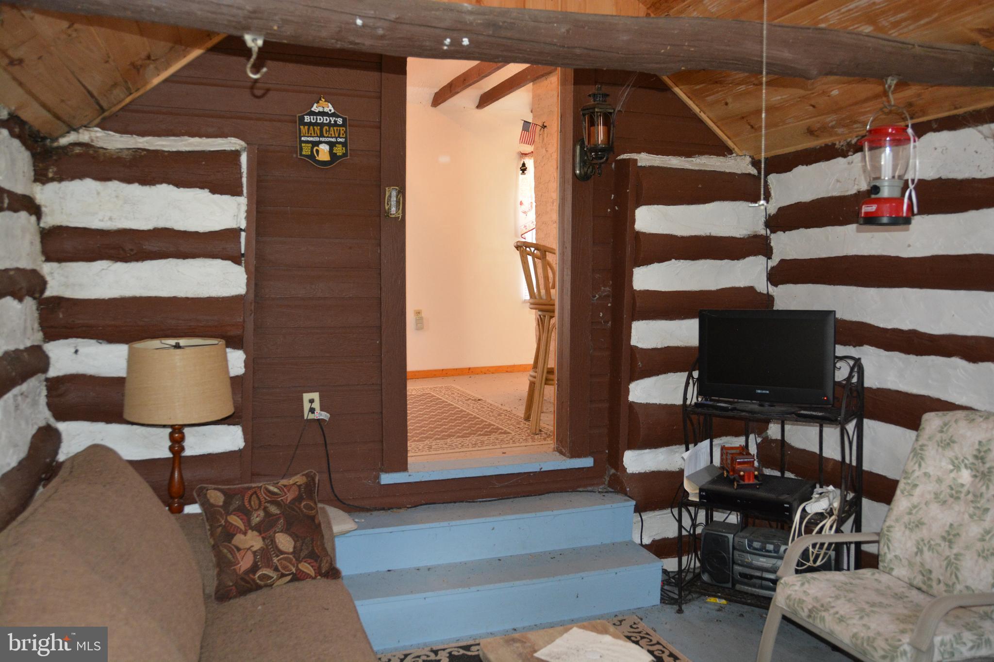 NORTH MOUNTAIN ESTATES - Land