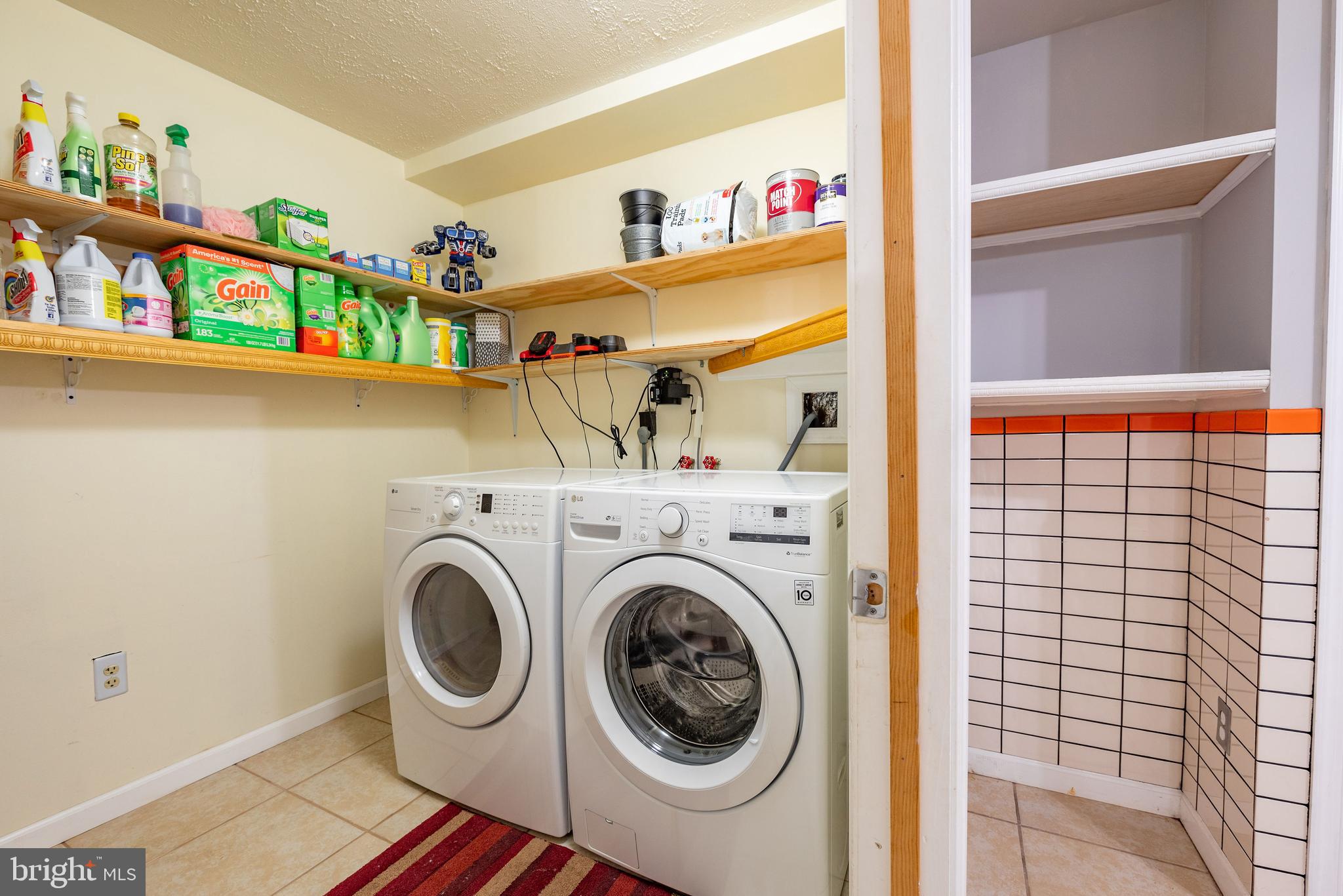 GUNNERS VIEW - Residential