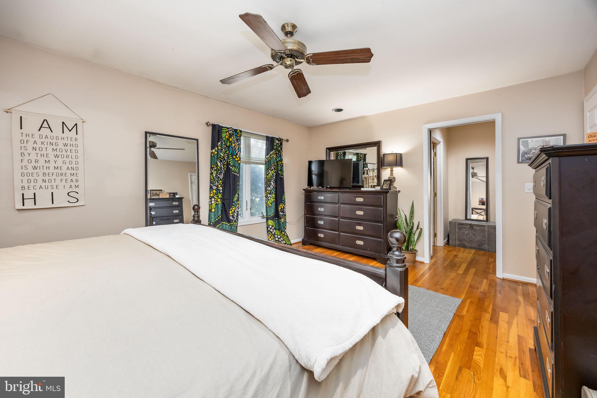 HUNTERS MILL - Residential