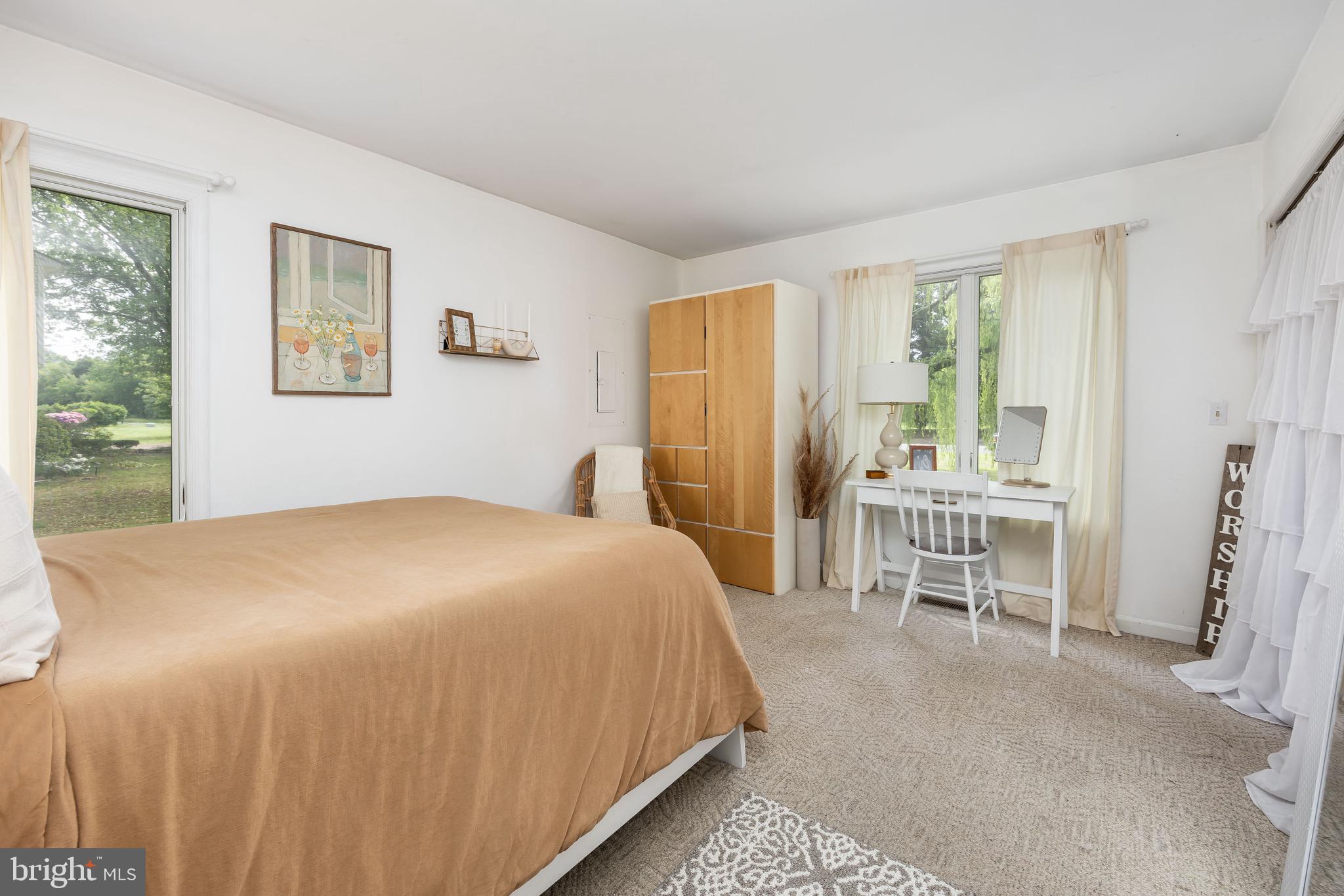 HUNTERS MILL - Residential