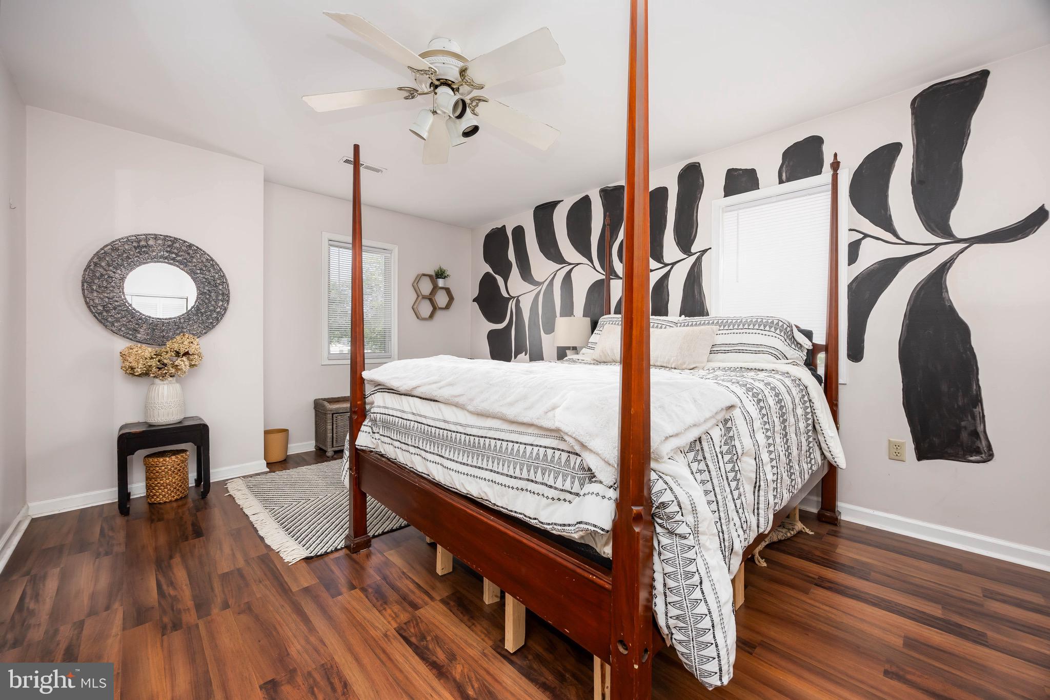 HUNTERS MILL - Residential