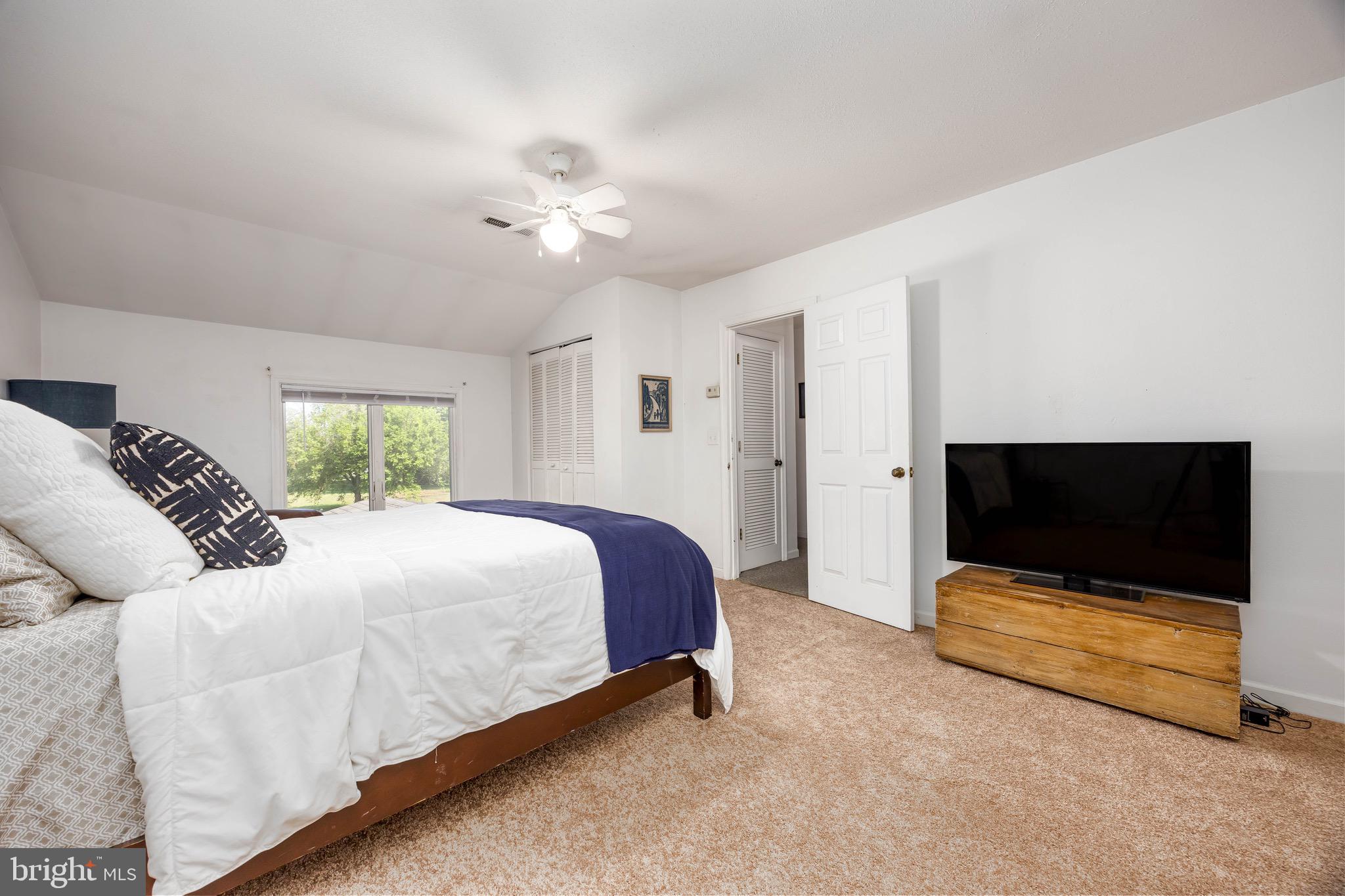 HUNTERS MILL - Residential