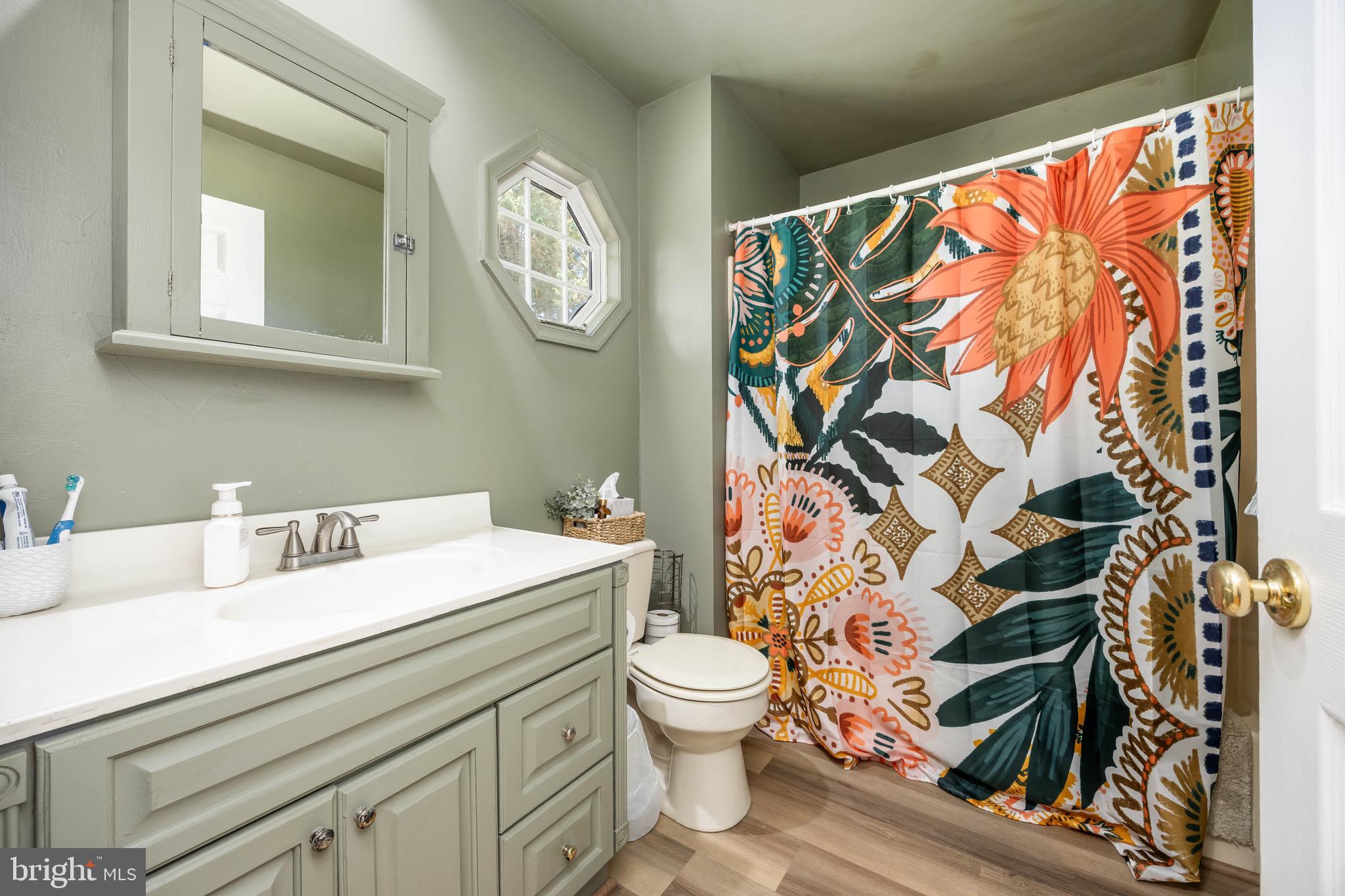 HUNTERS MILL - Residential