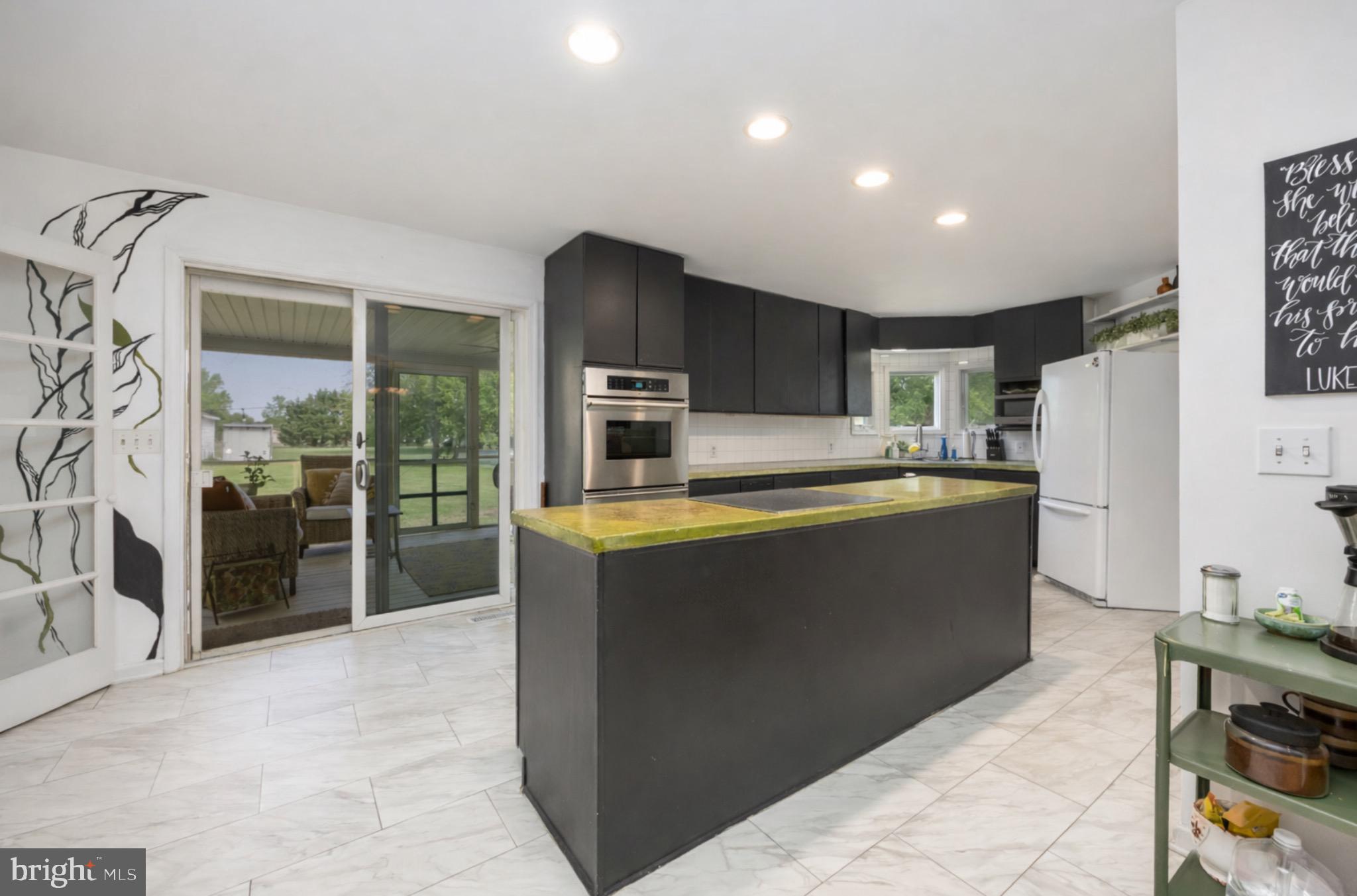 HUNTERS MILL - Residential