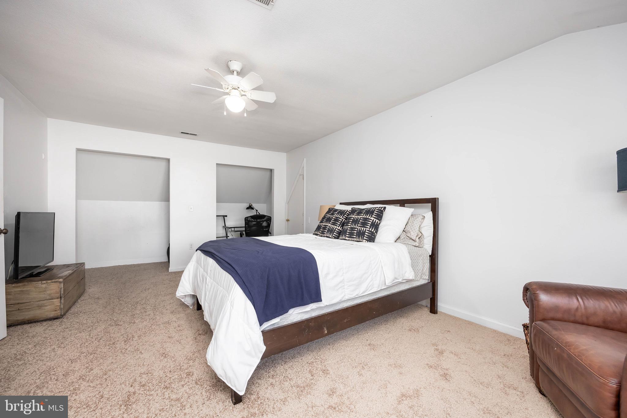 HUNTERS MILL - Residential