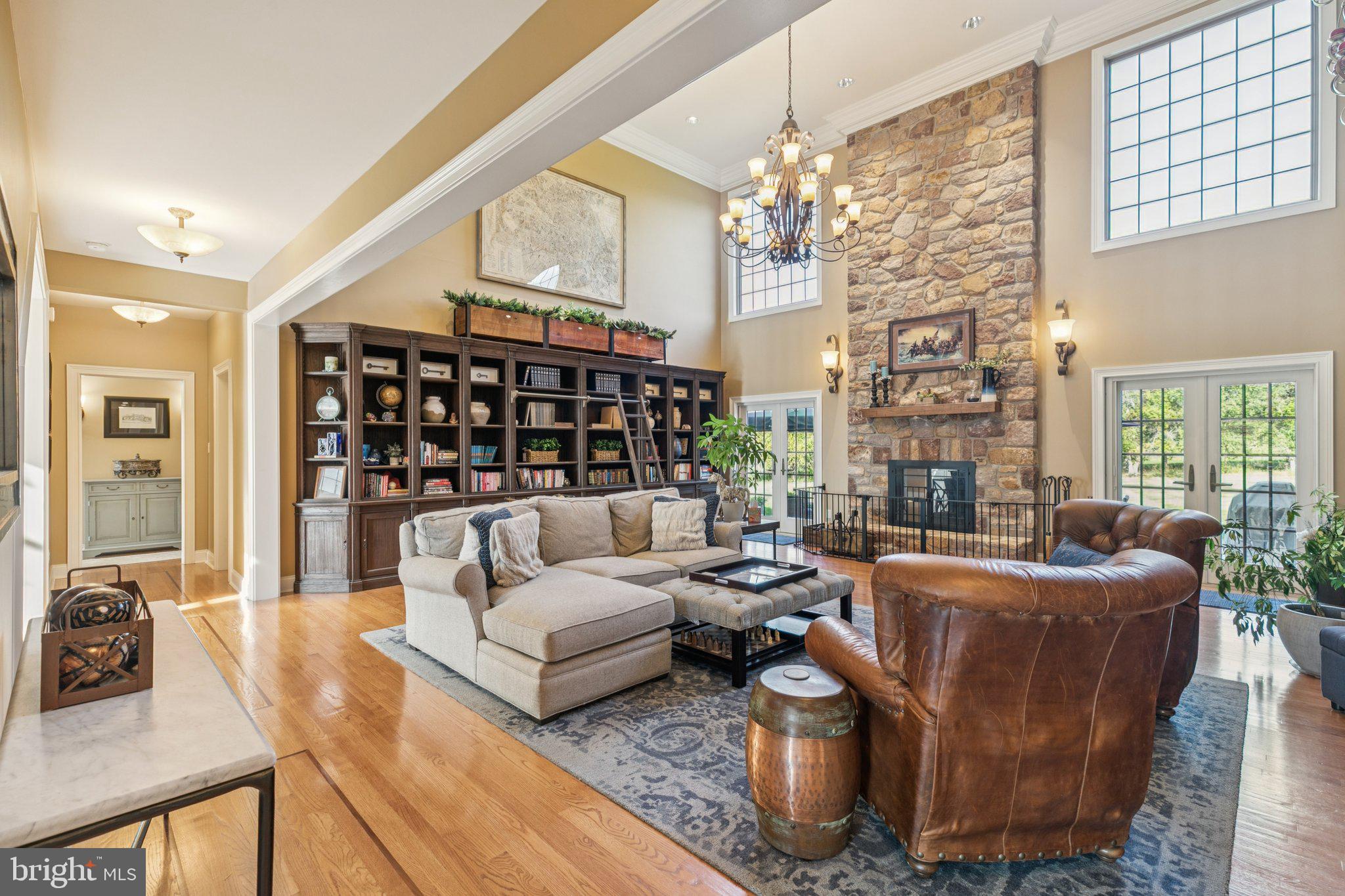 21 BELAMOUR DRIVE