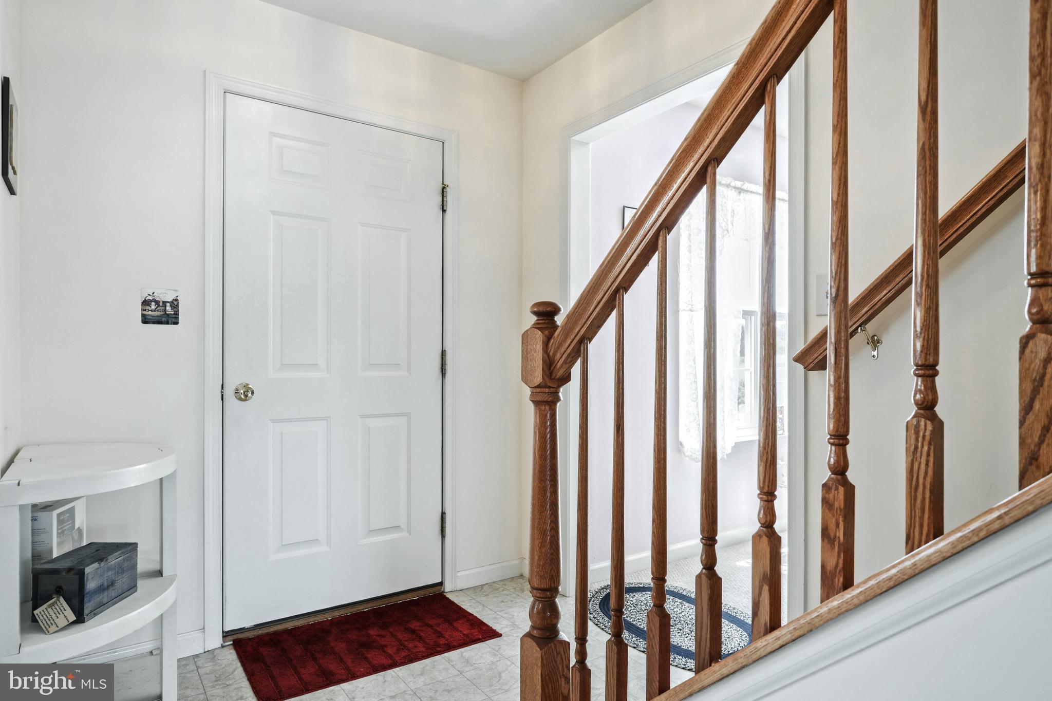 LAUREL VISTAS - Residential