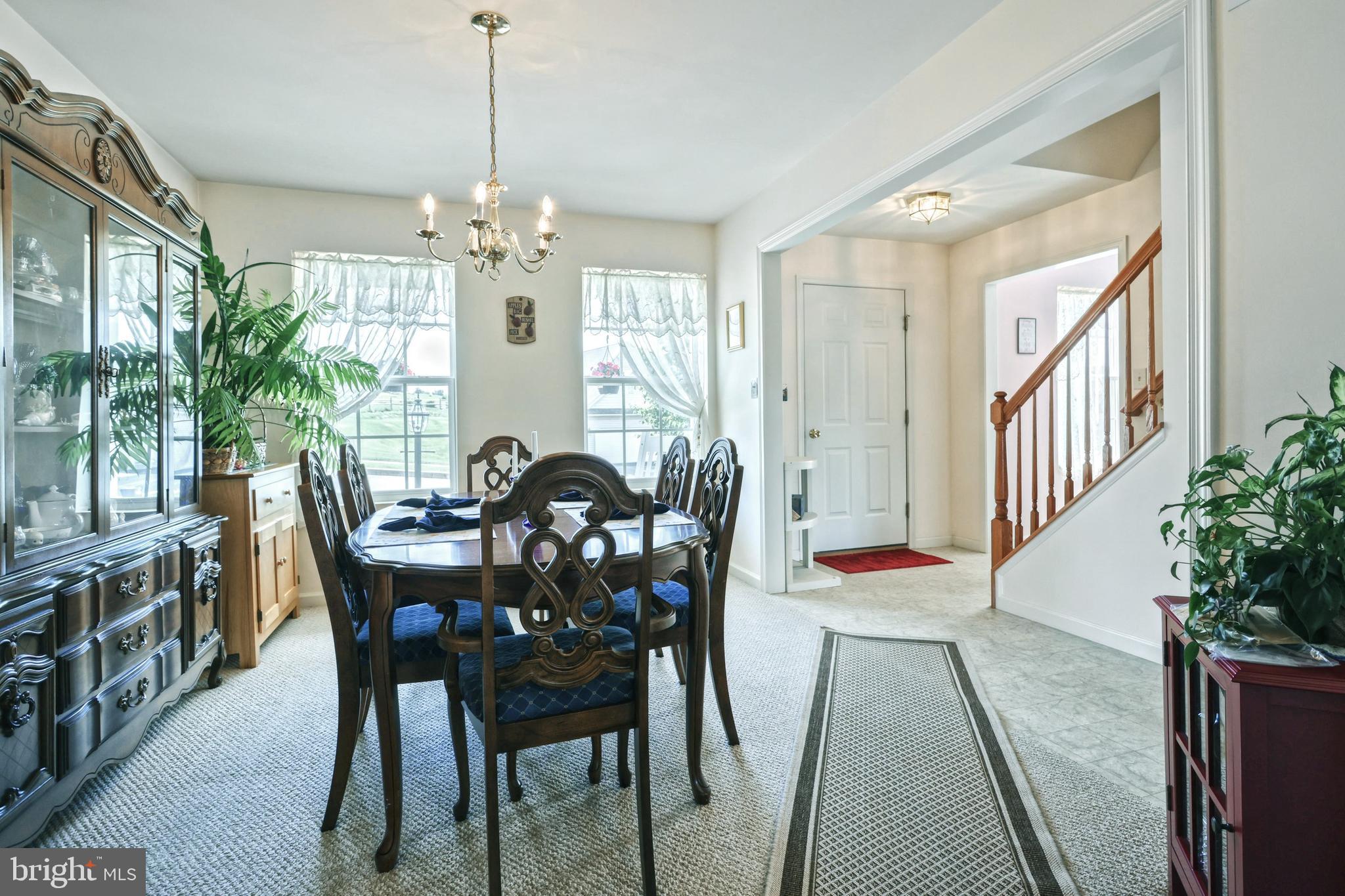 LAUREL VISTAS - Residential