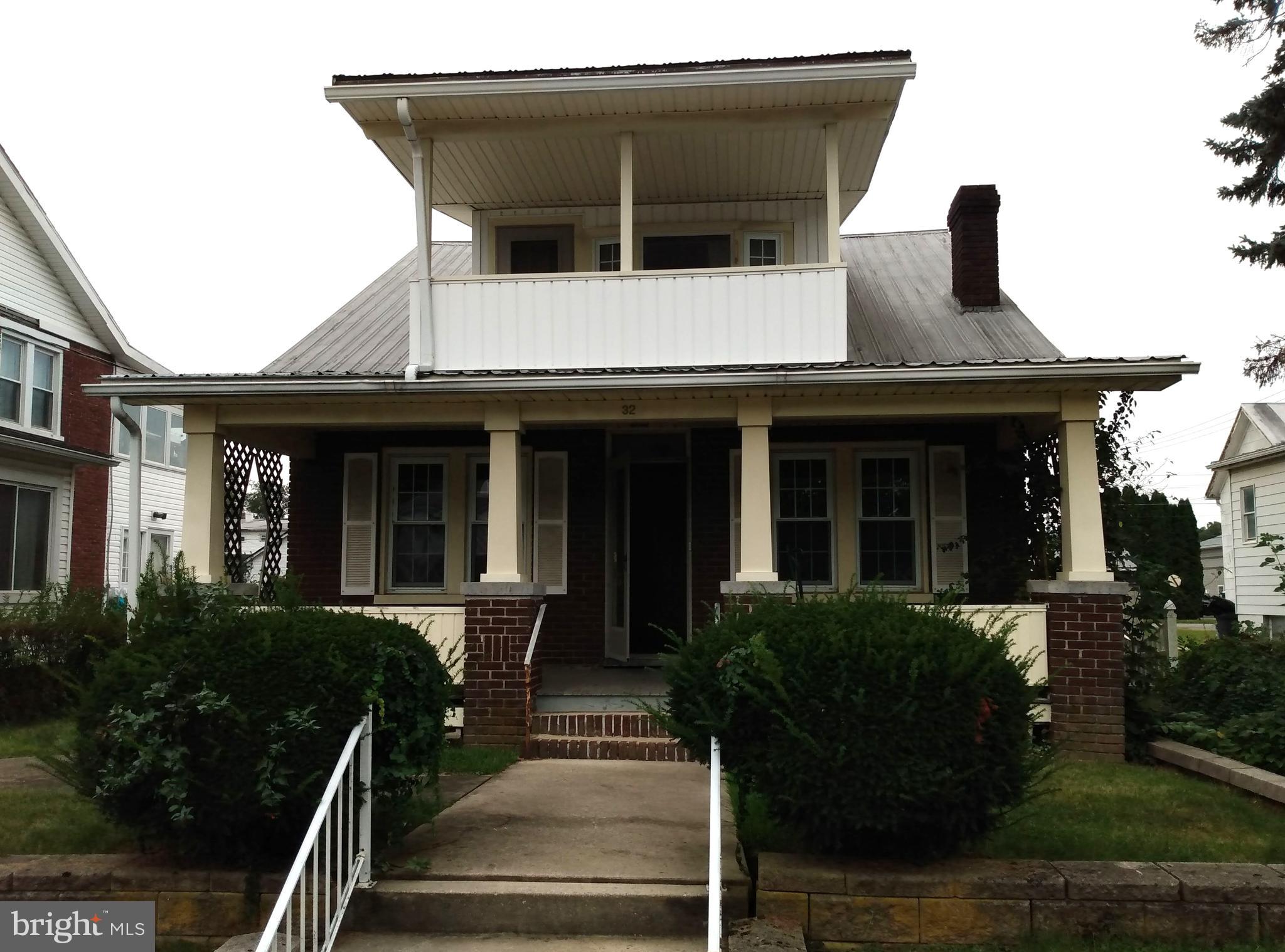 32 STEWART PLACE