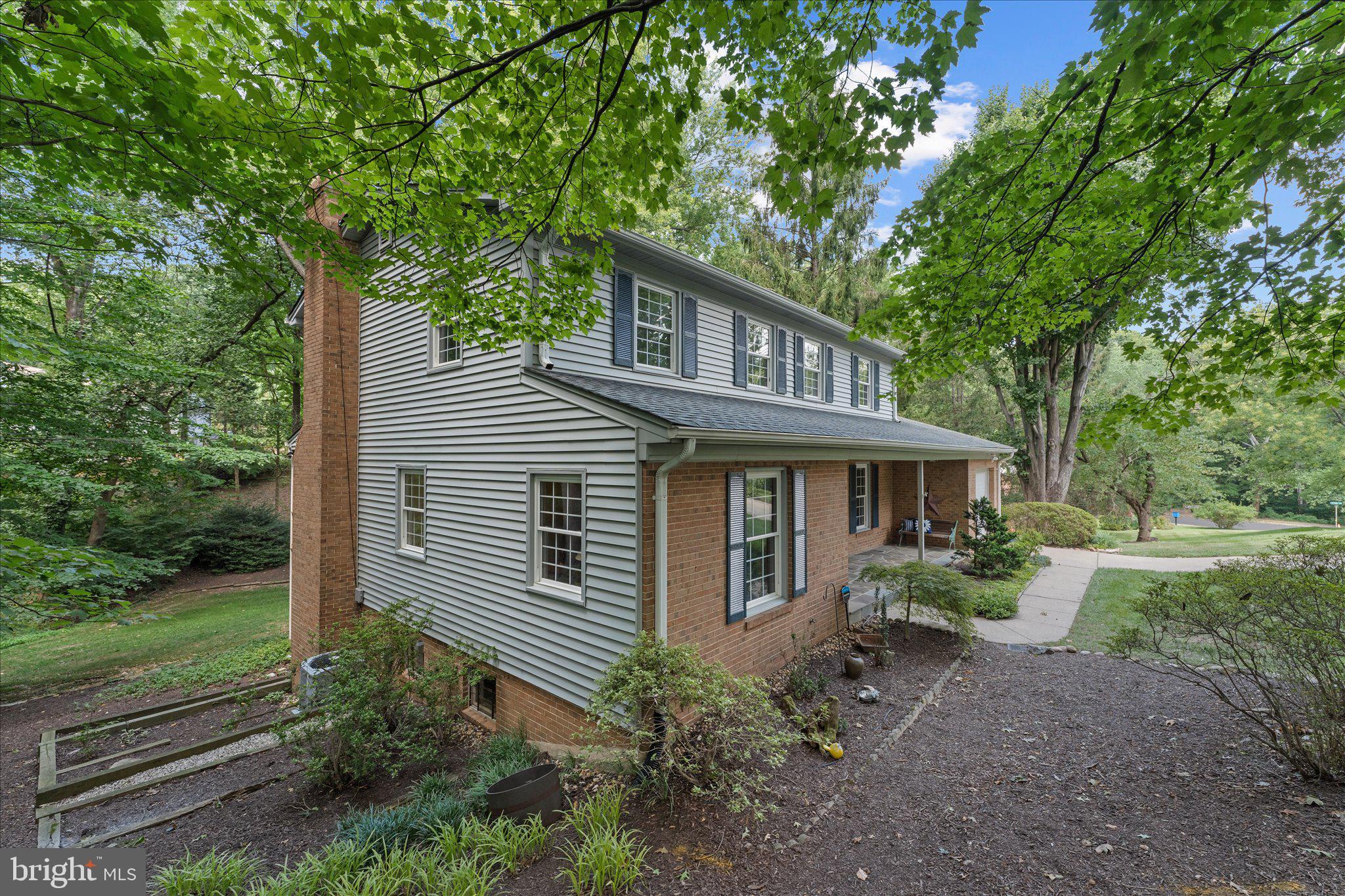 1516 N CHAMBLISS STREET