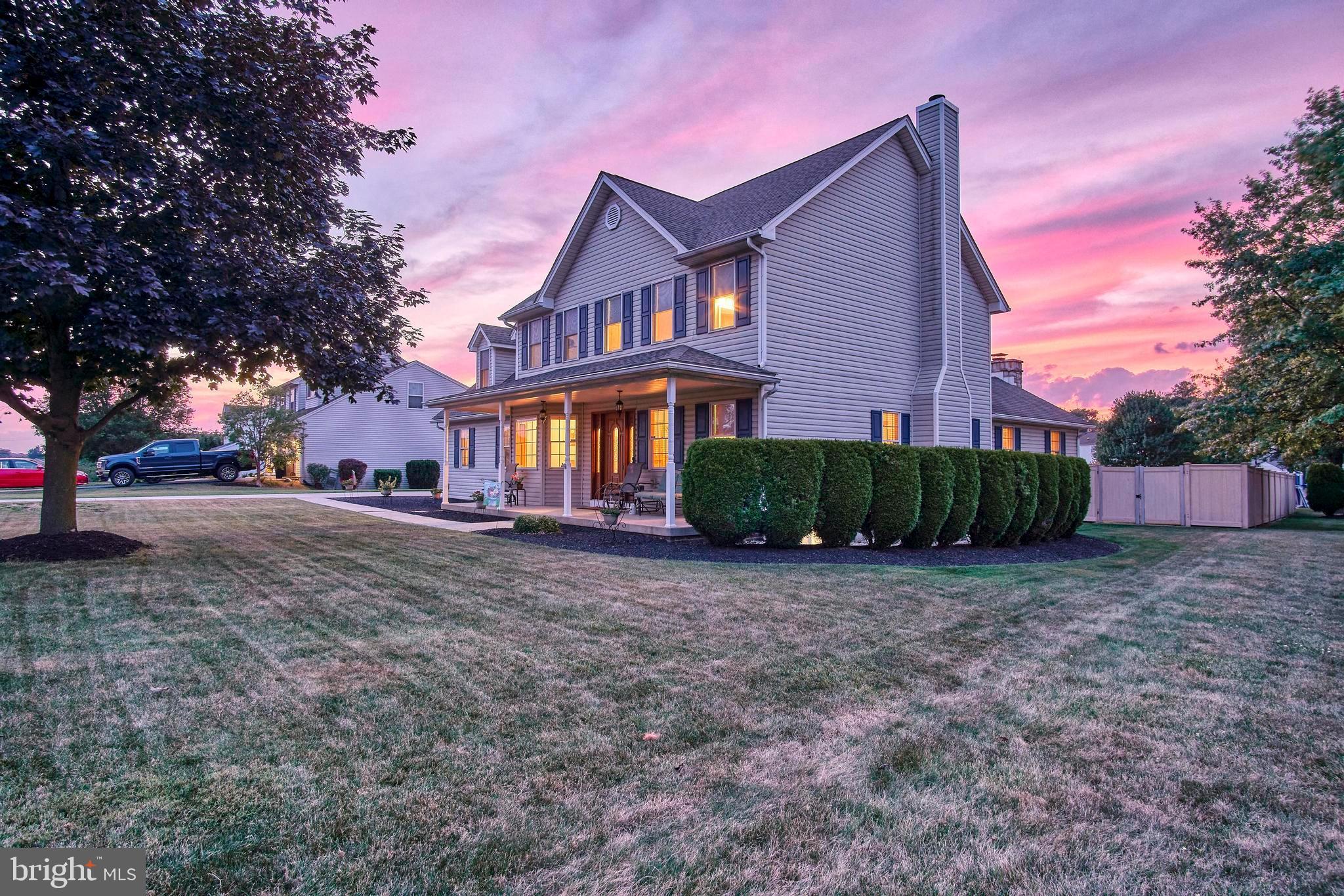 JEFFERSON COURT - Residential
