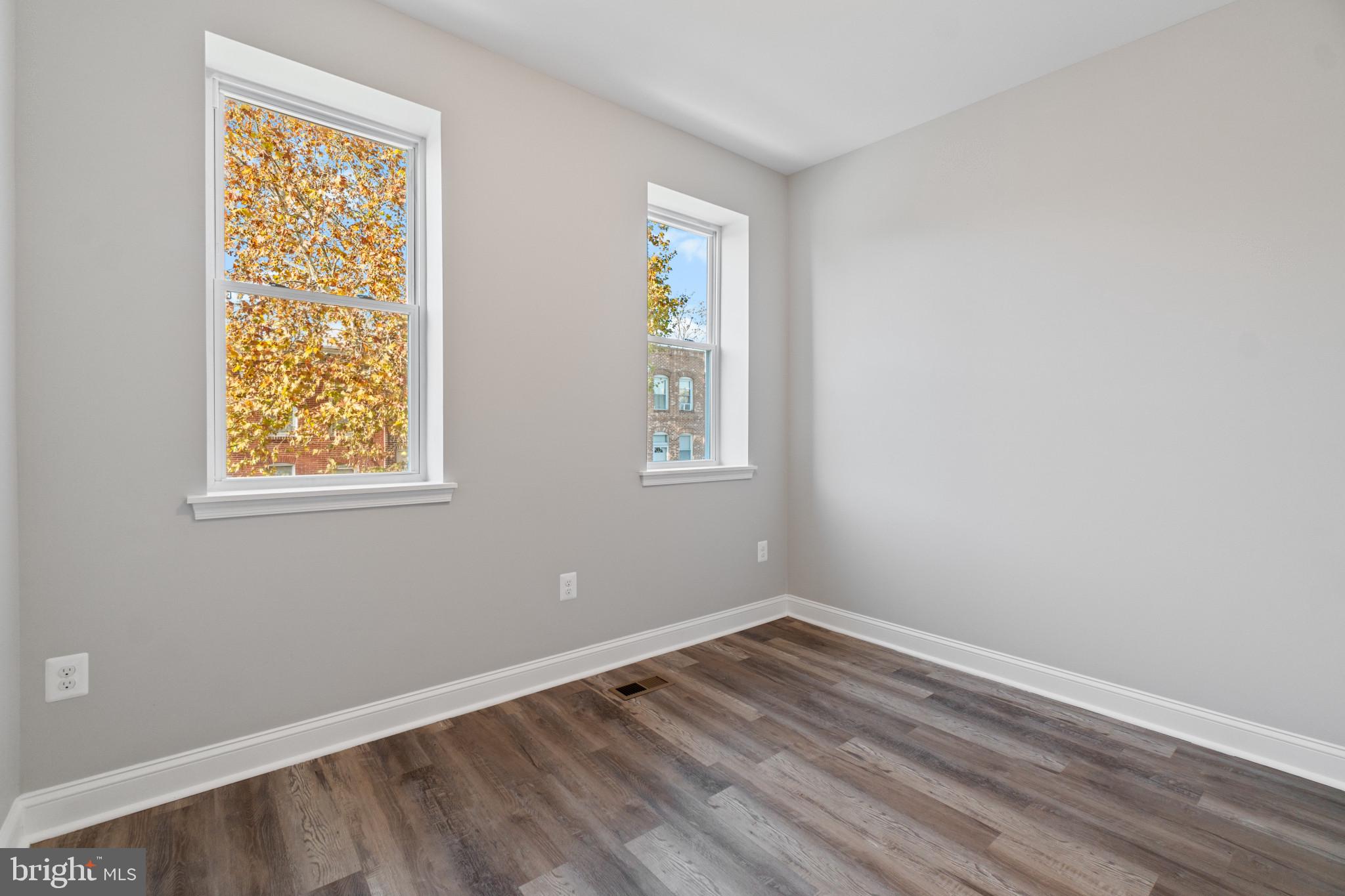 WASHINGTON VILLAGE - Residential Lease