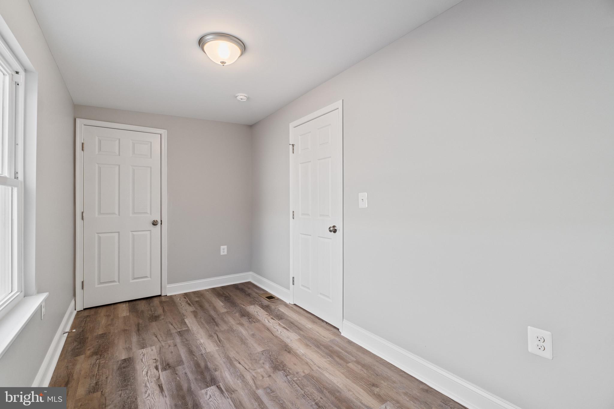 WASHINGTON VILLAGE - Residential Lease