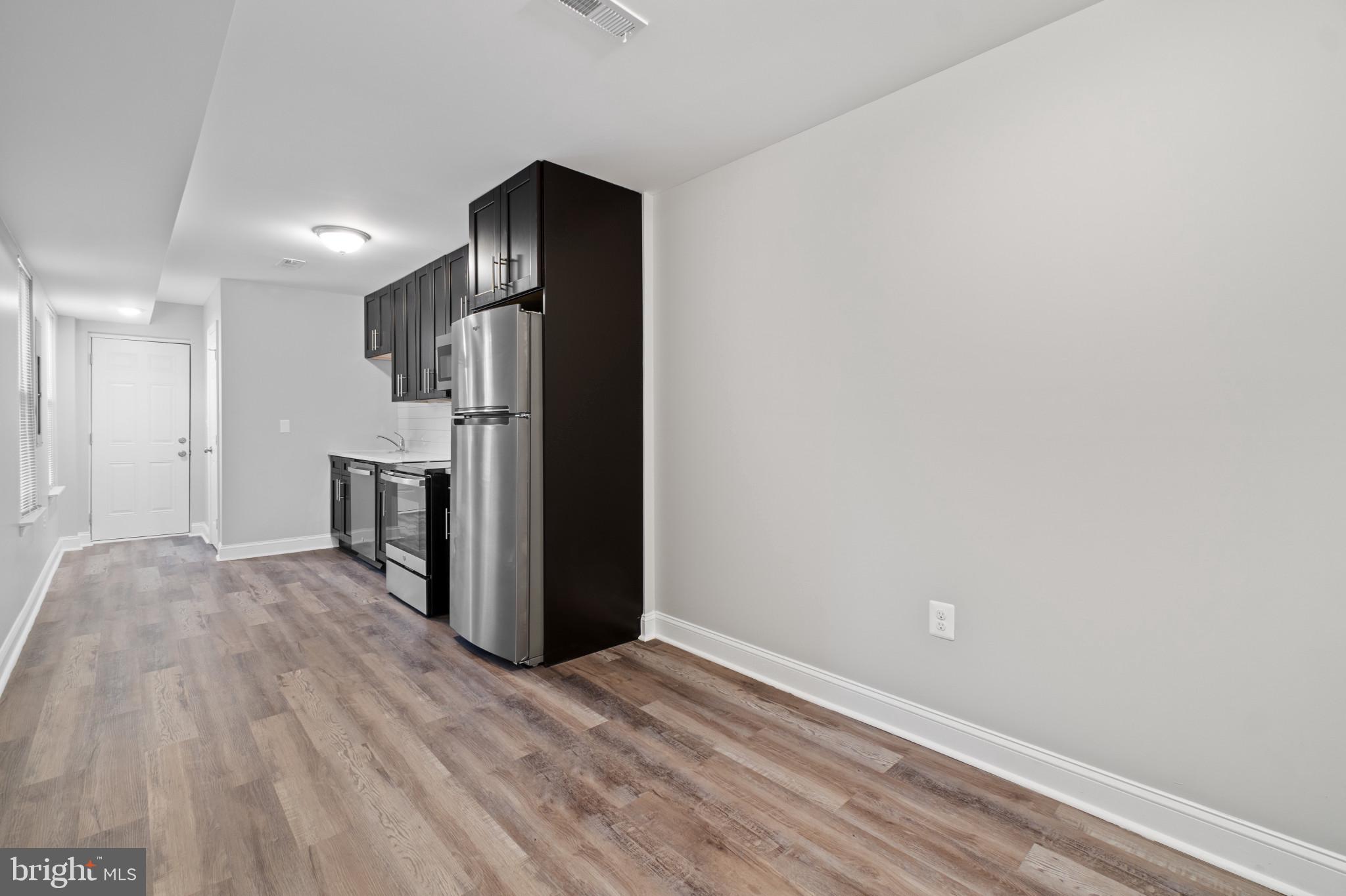 WASHINGTON VILLAGE - Residential Lease