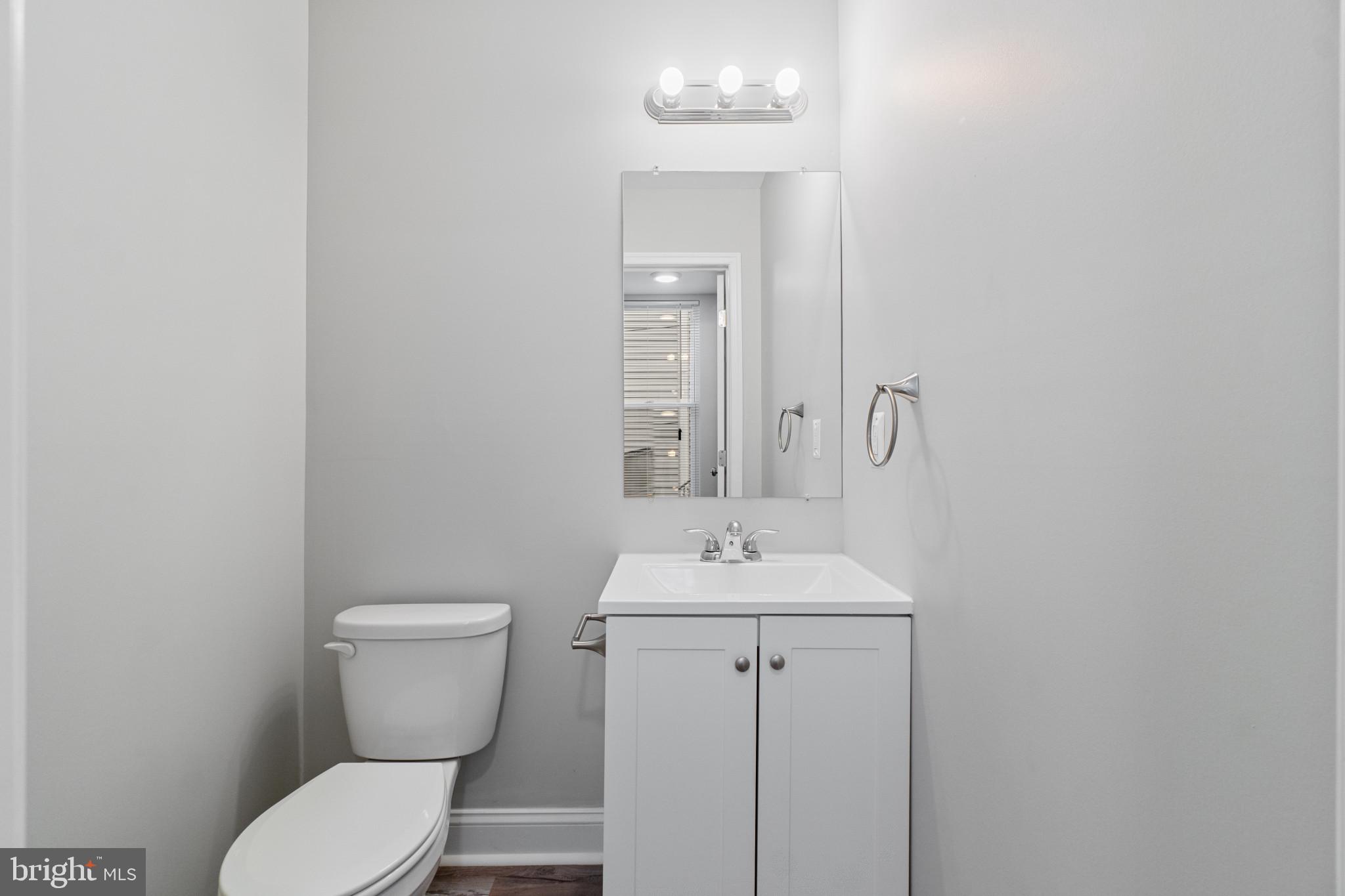 WASHINGTON VILLAGE - Residential Lease