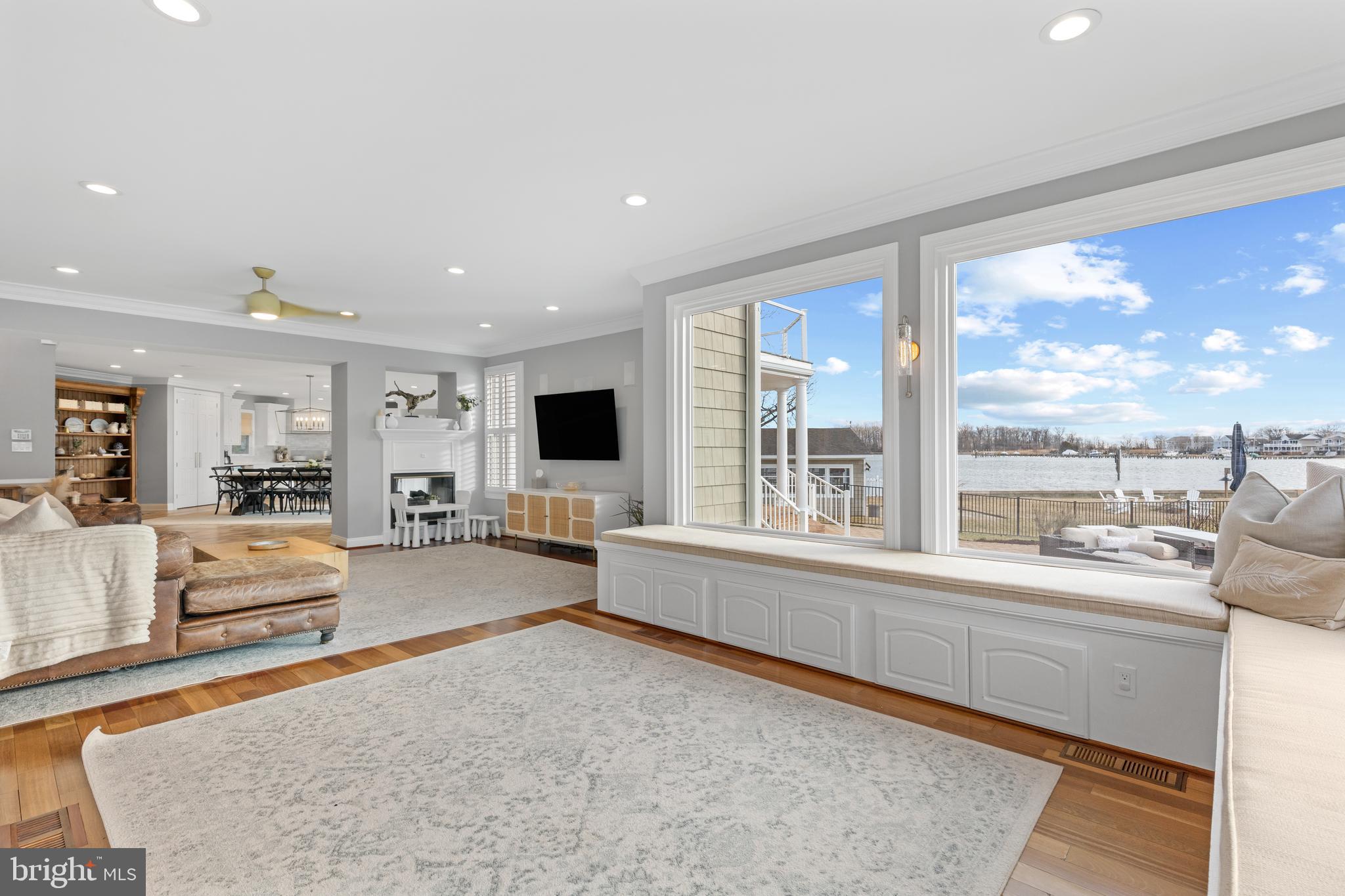 ARUNDEL ON THE BAY - Residential