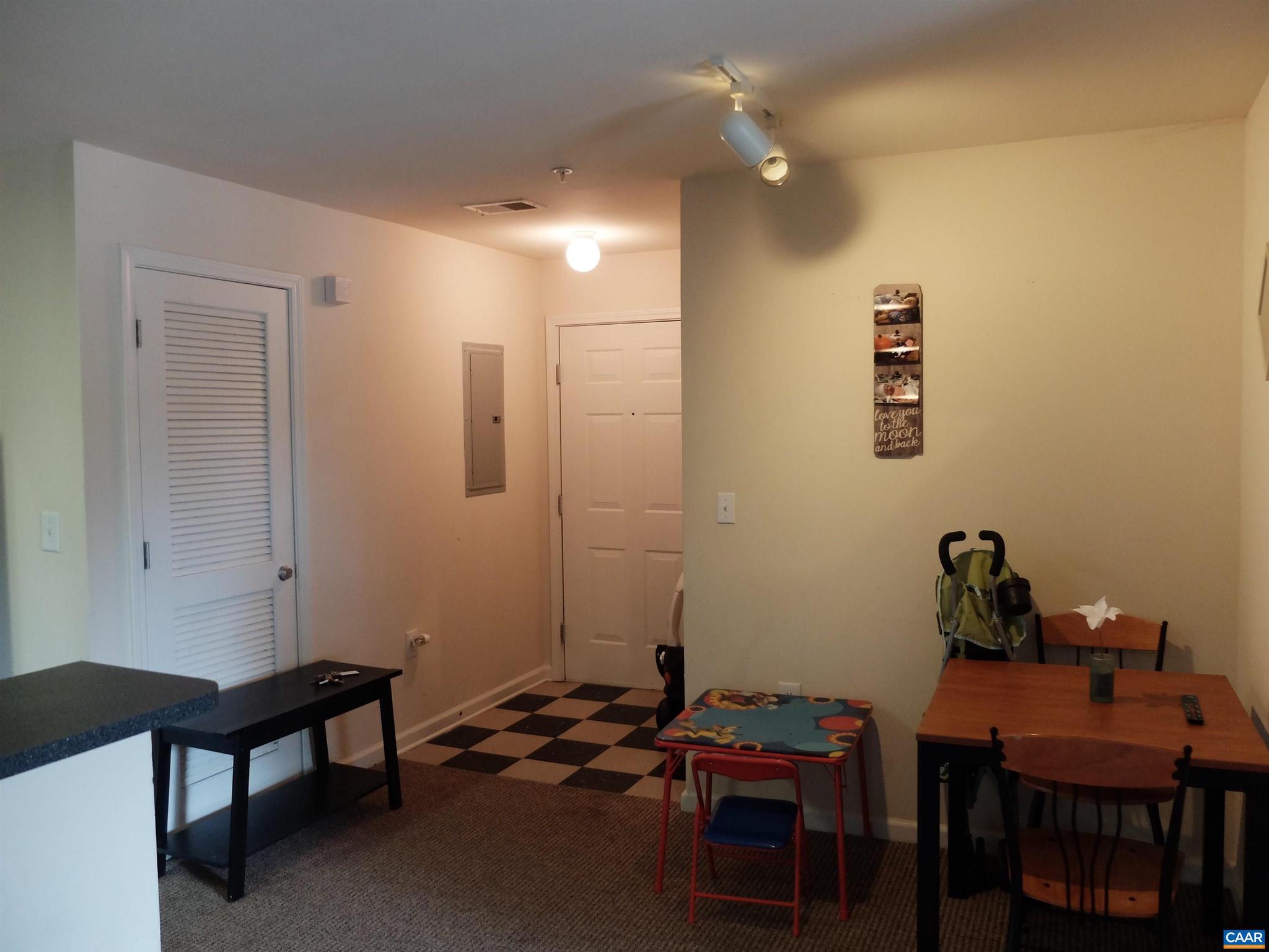 EAGLES LANDING - Residential Lease