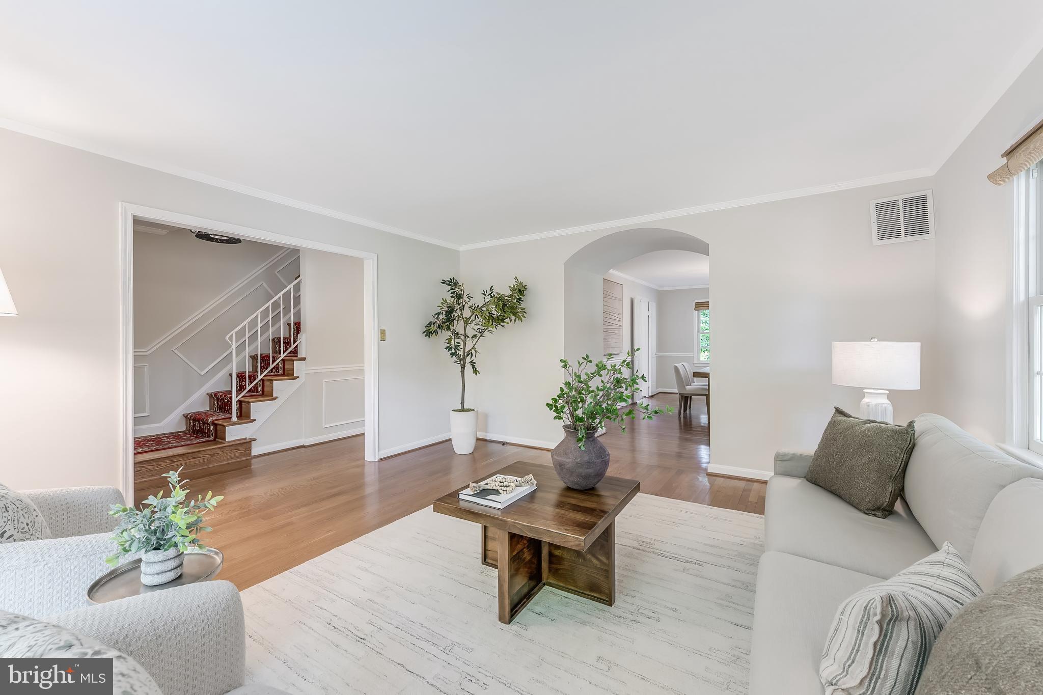 3195 STONEHURST DRIVE