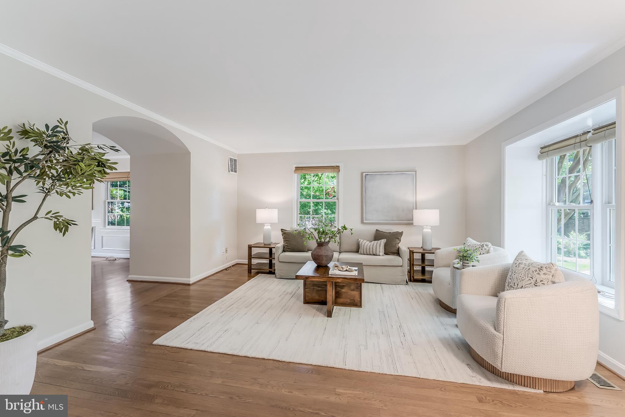 3195 STONEHURST DRIVE
