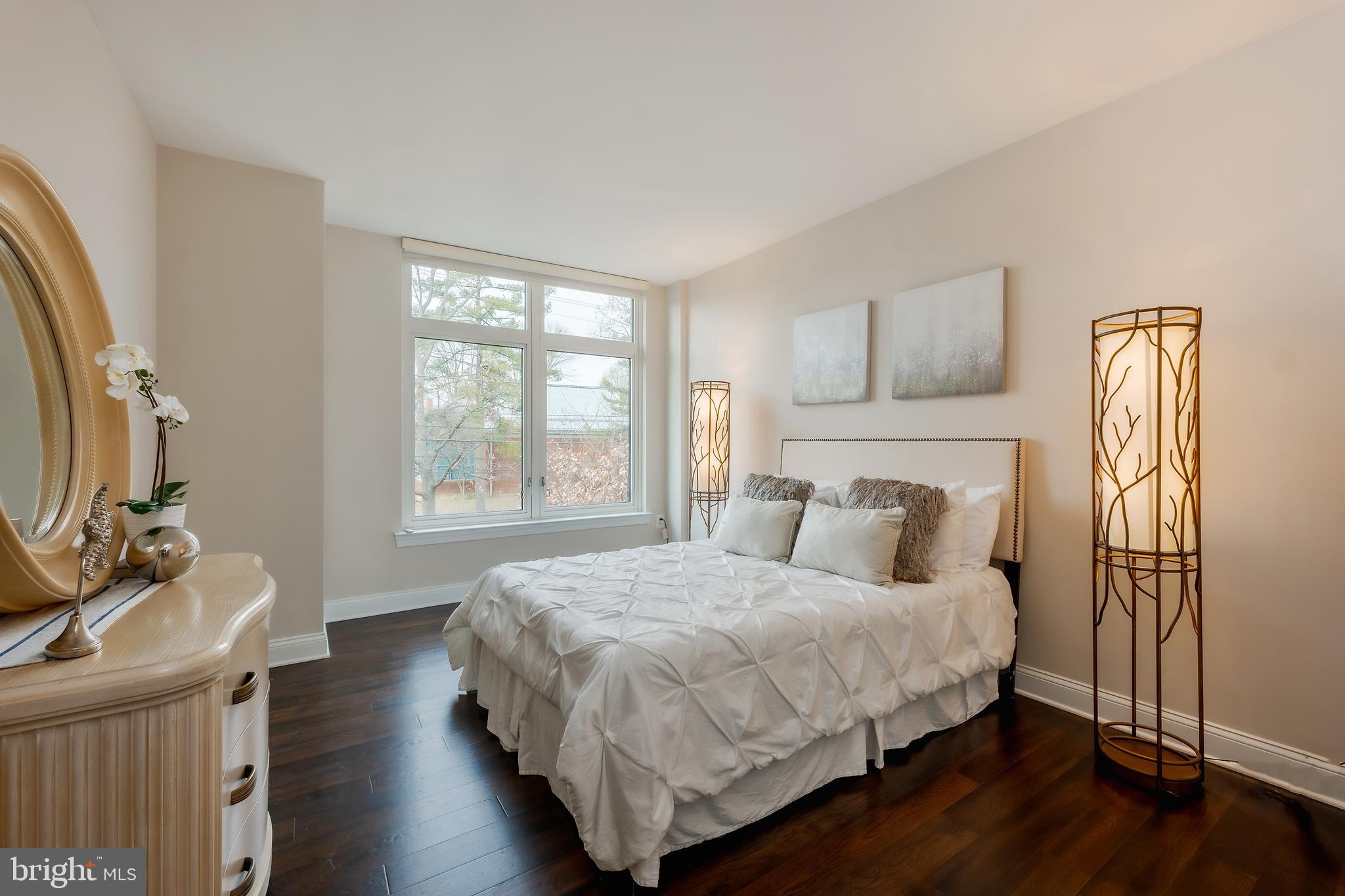 HAMPDEN ROW - Residential Lease