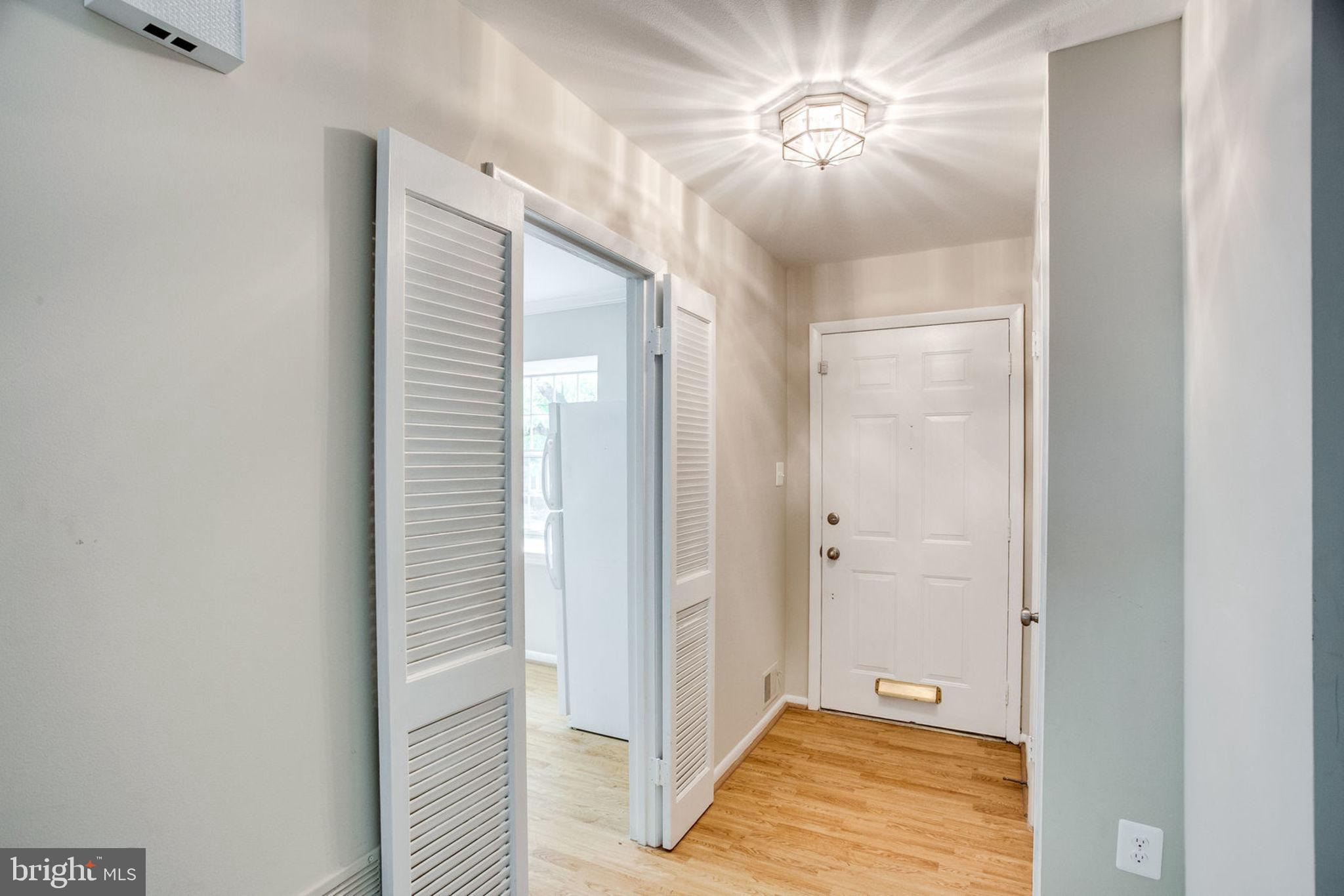 5516 WINFORD COURT