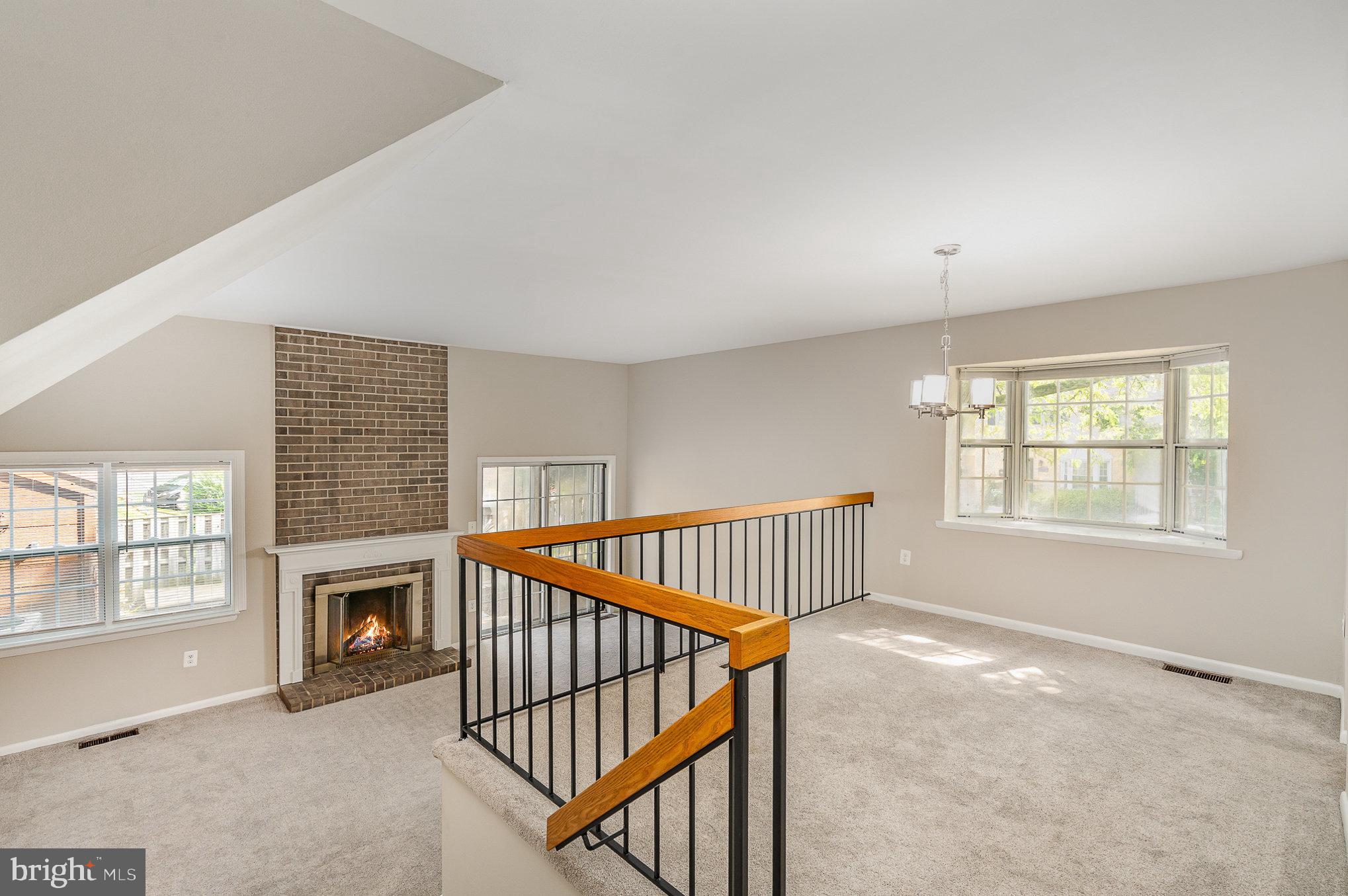 5516 WINFORD COURT