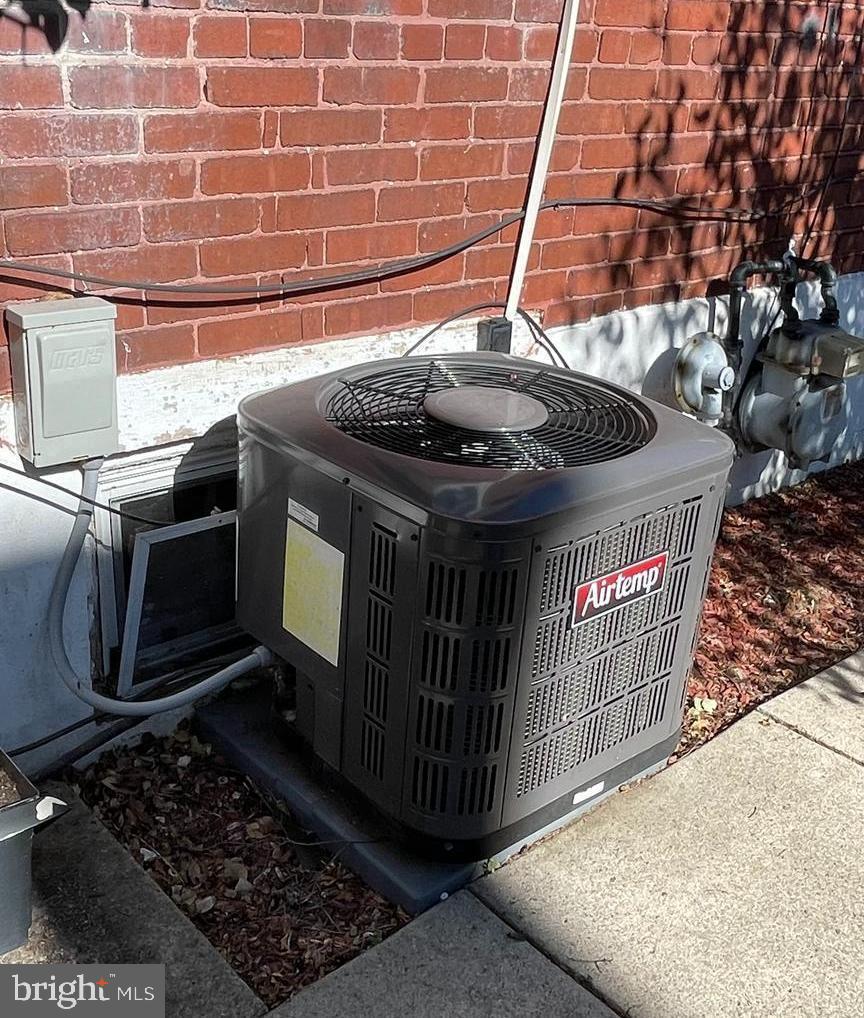 NORTHMONT - Residential