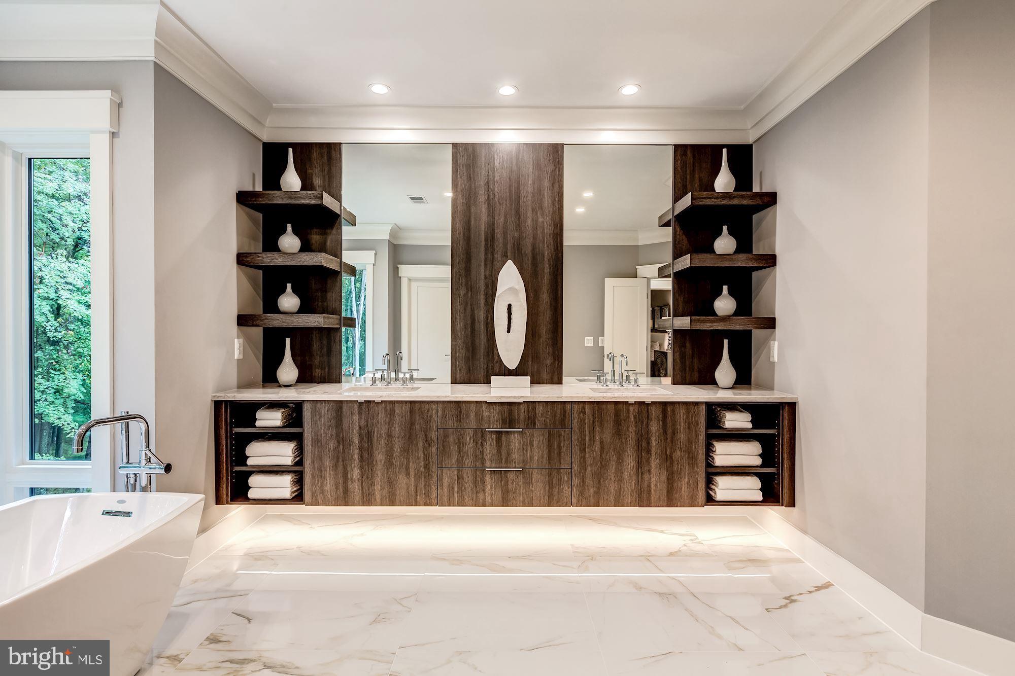 BROOKEVILLE ESTATES - Residential