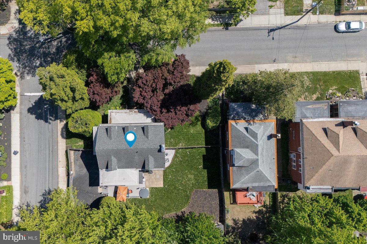 TRIANGLE - Residential