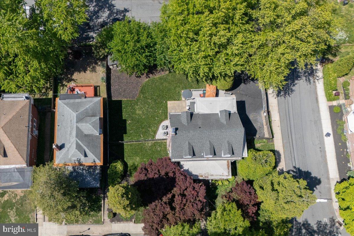 TRIANGLE - Residential