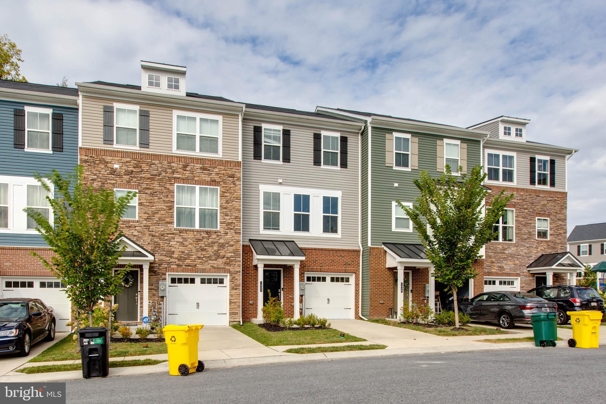 THE RIDGES - Residential Lease