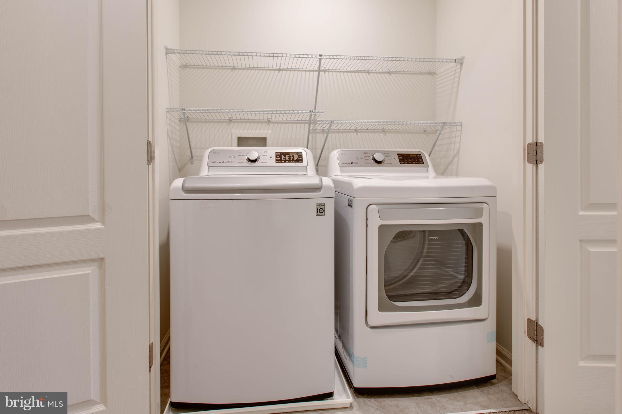 THE RIDGES - Residential Lease