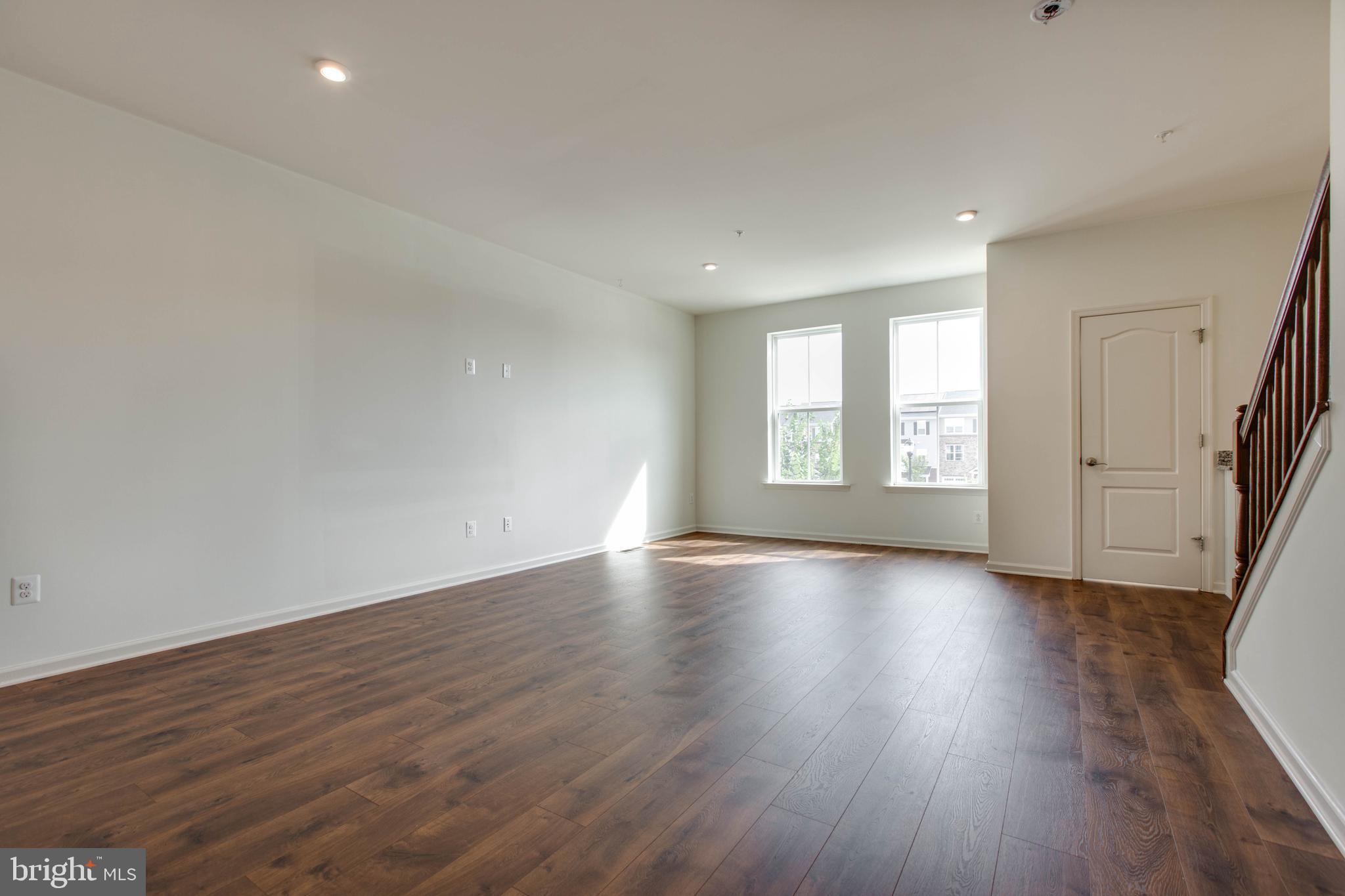 THE RIDGES - Residential Lease