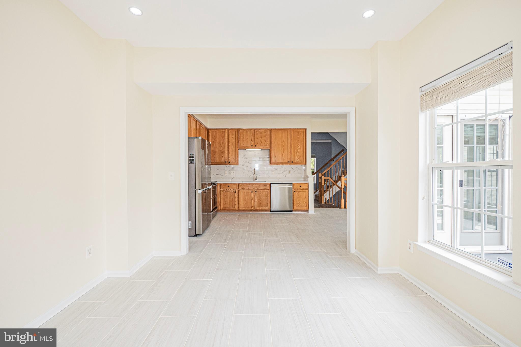 SOUTH RIDING - Residential