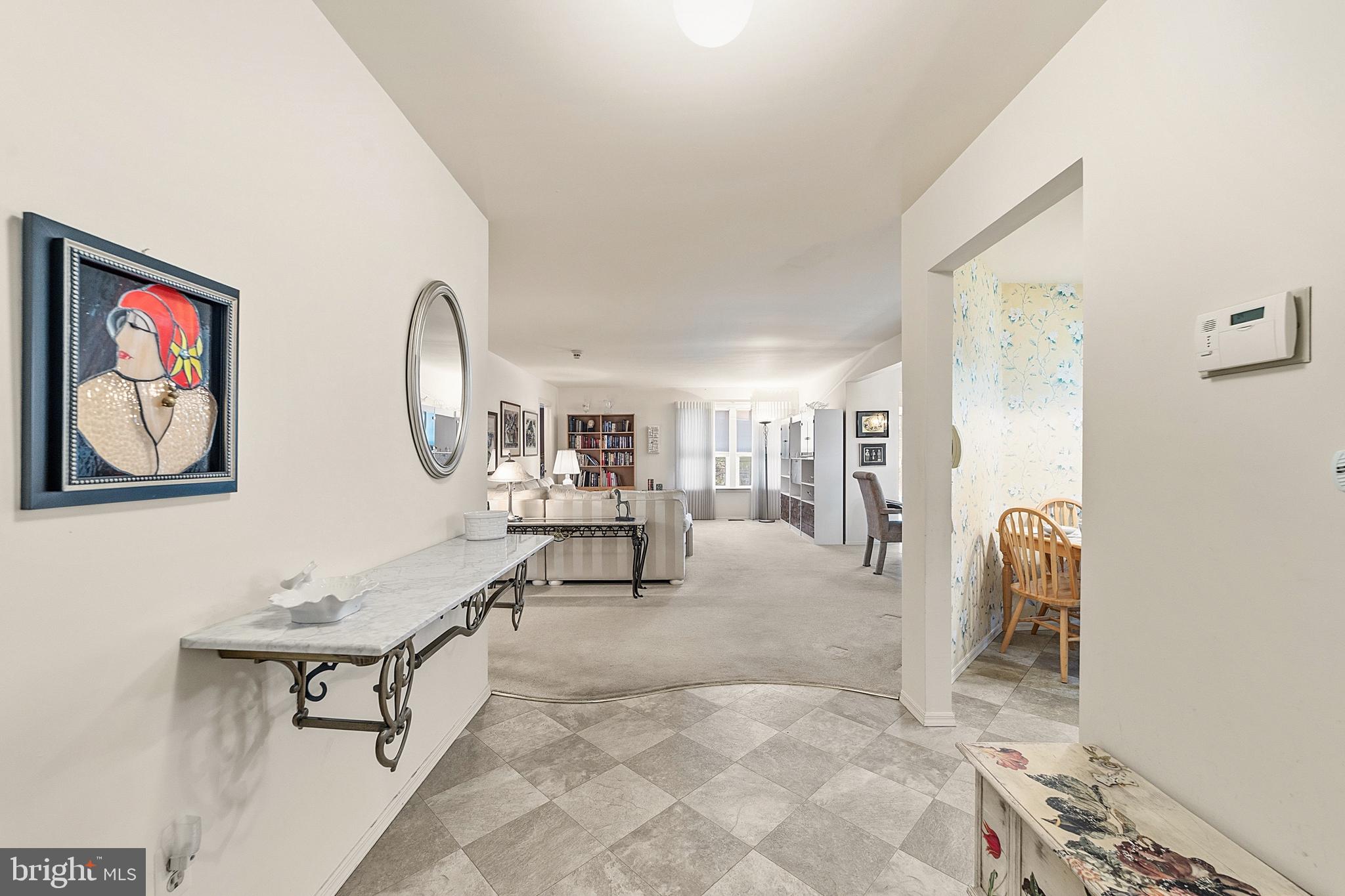8 ROTHWELL DRIVE