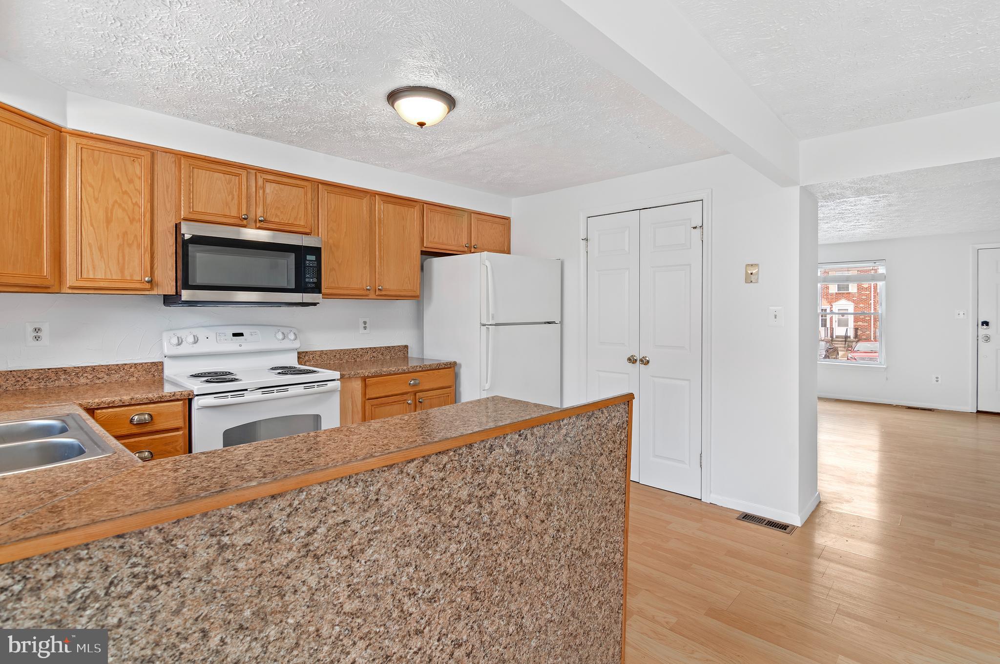 GREENBRIER HILLS - Residential