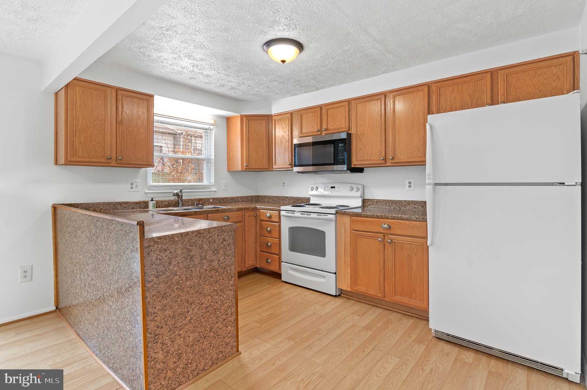 GREENBRIER HILLS - Residential