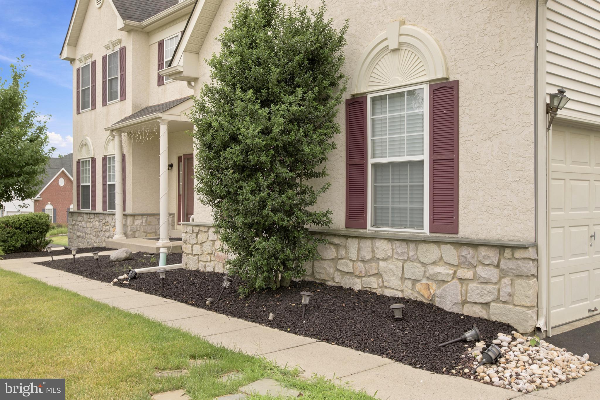 101 TENNYSON LANE