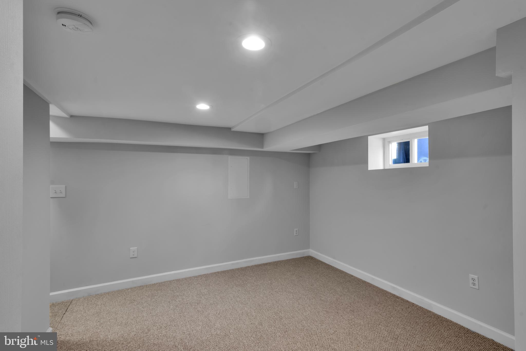 WAKEFIELD - Residential