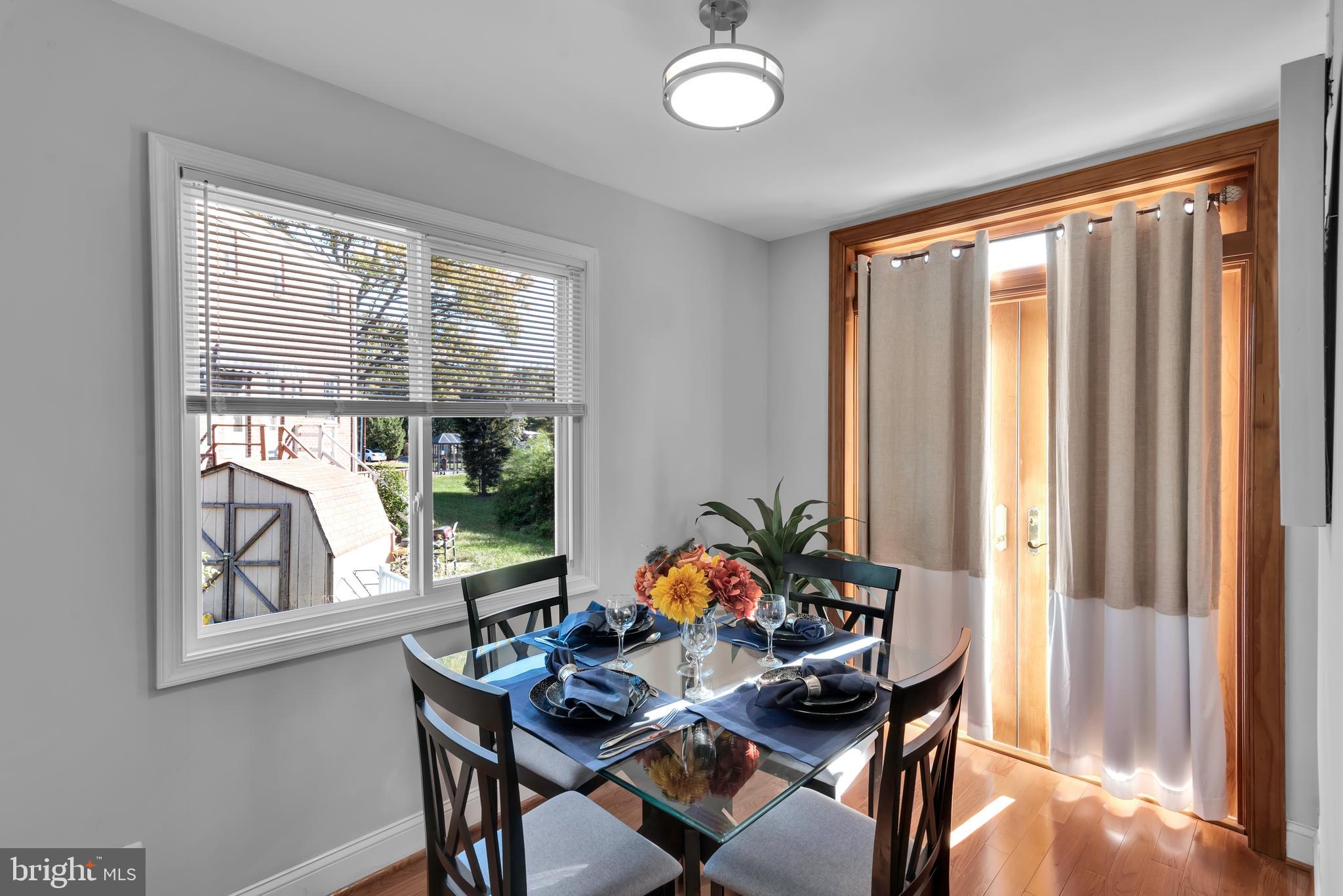 WAKEFIELD - Residential